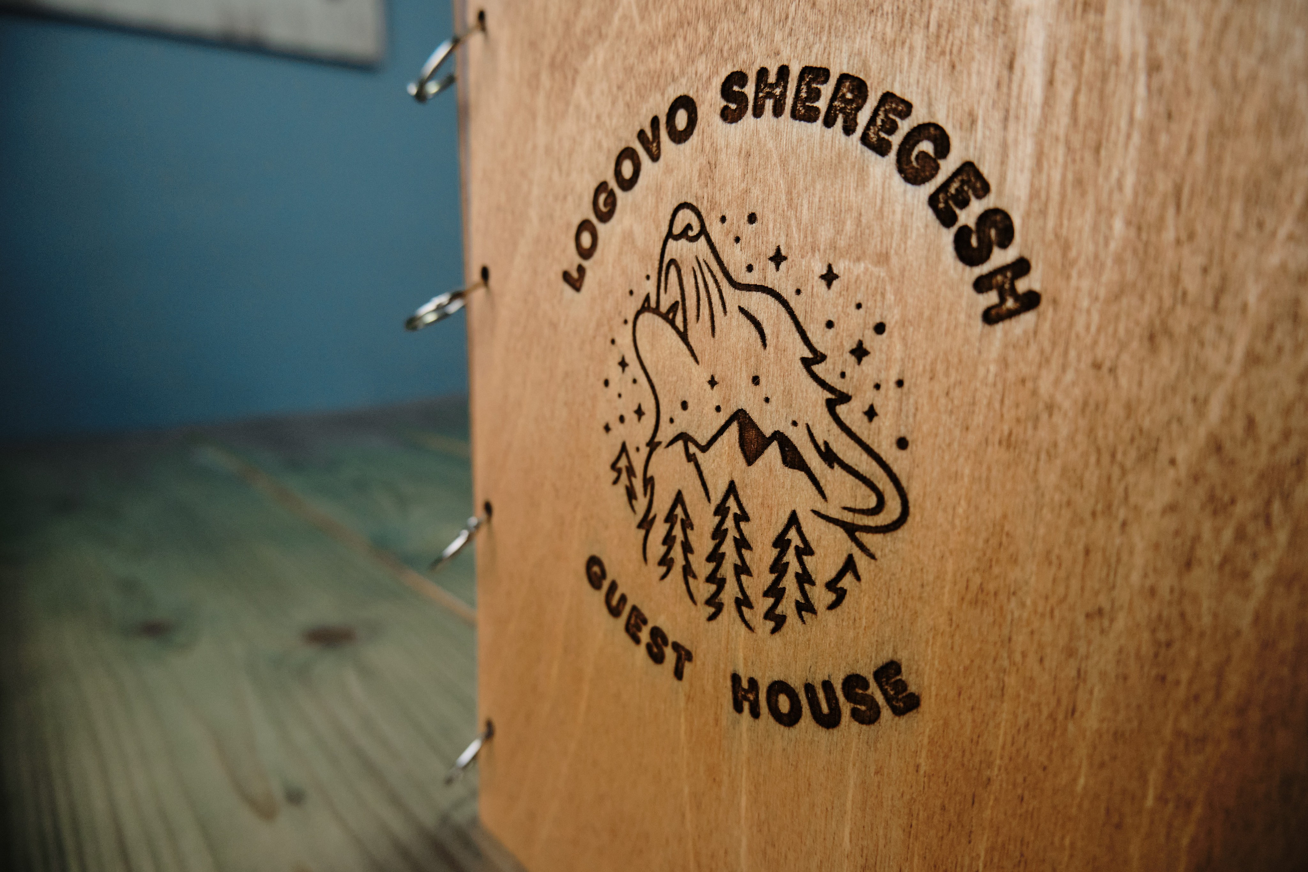 Цветочная 12. Свадебный и семейный фотограф в Новокузнецке Иван Иванов