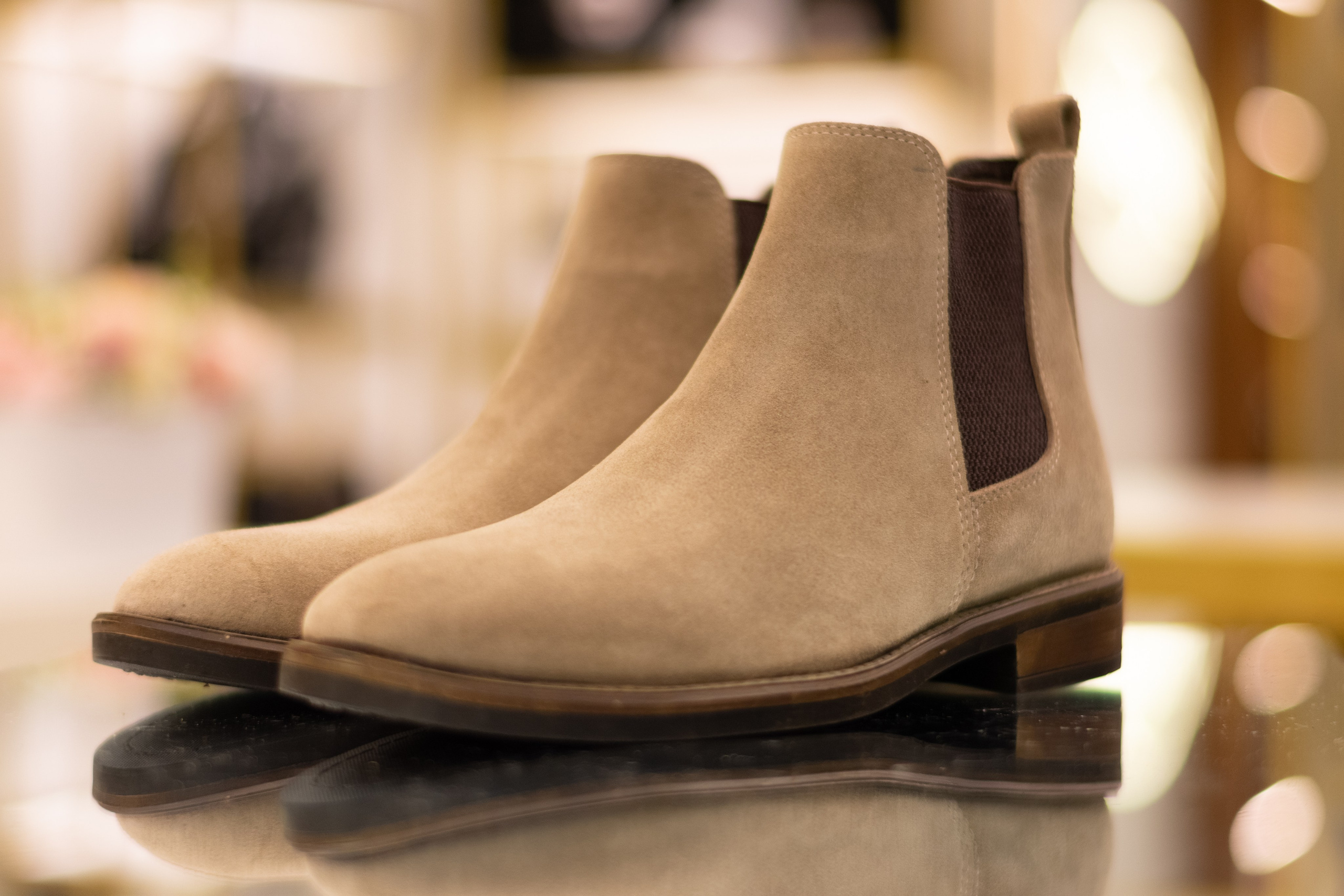 Для организаций. Предметная фотосессия для обувного магазина Capsula. Фотограф/видеограф Богдан Голованов