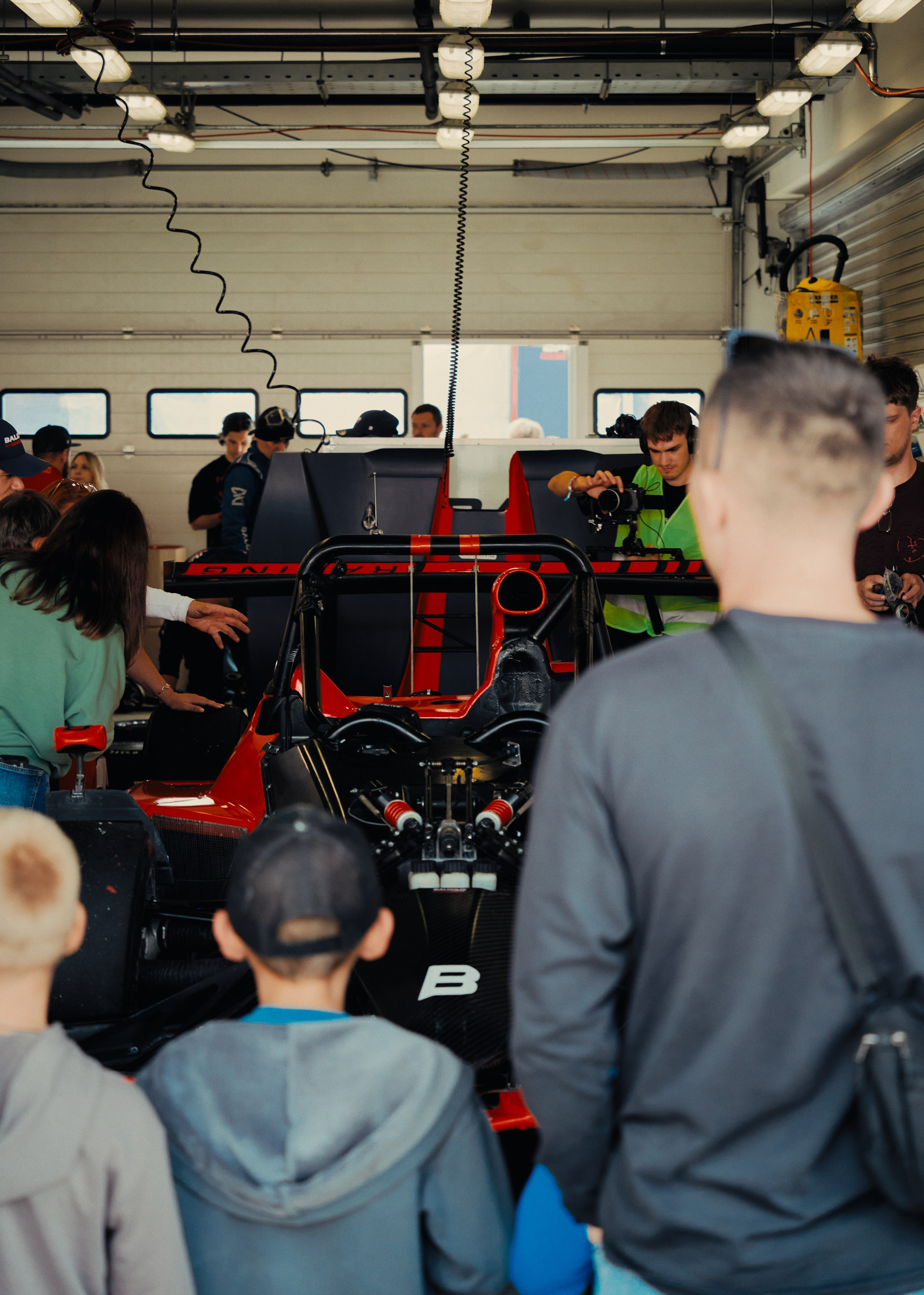 REC 2025. Автомобильный и коммерческий фотограф Москва