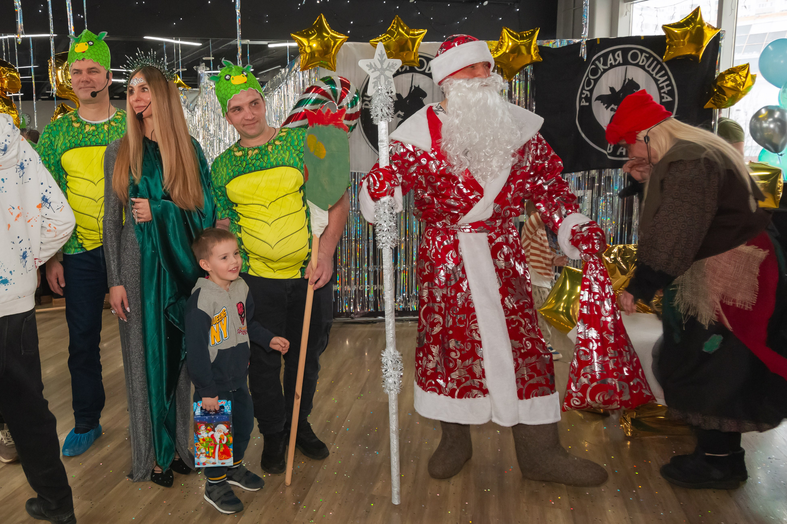 Новогодний праздник Русская Община ВАО. Фотограф Илья Варакин