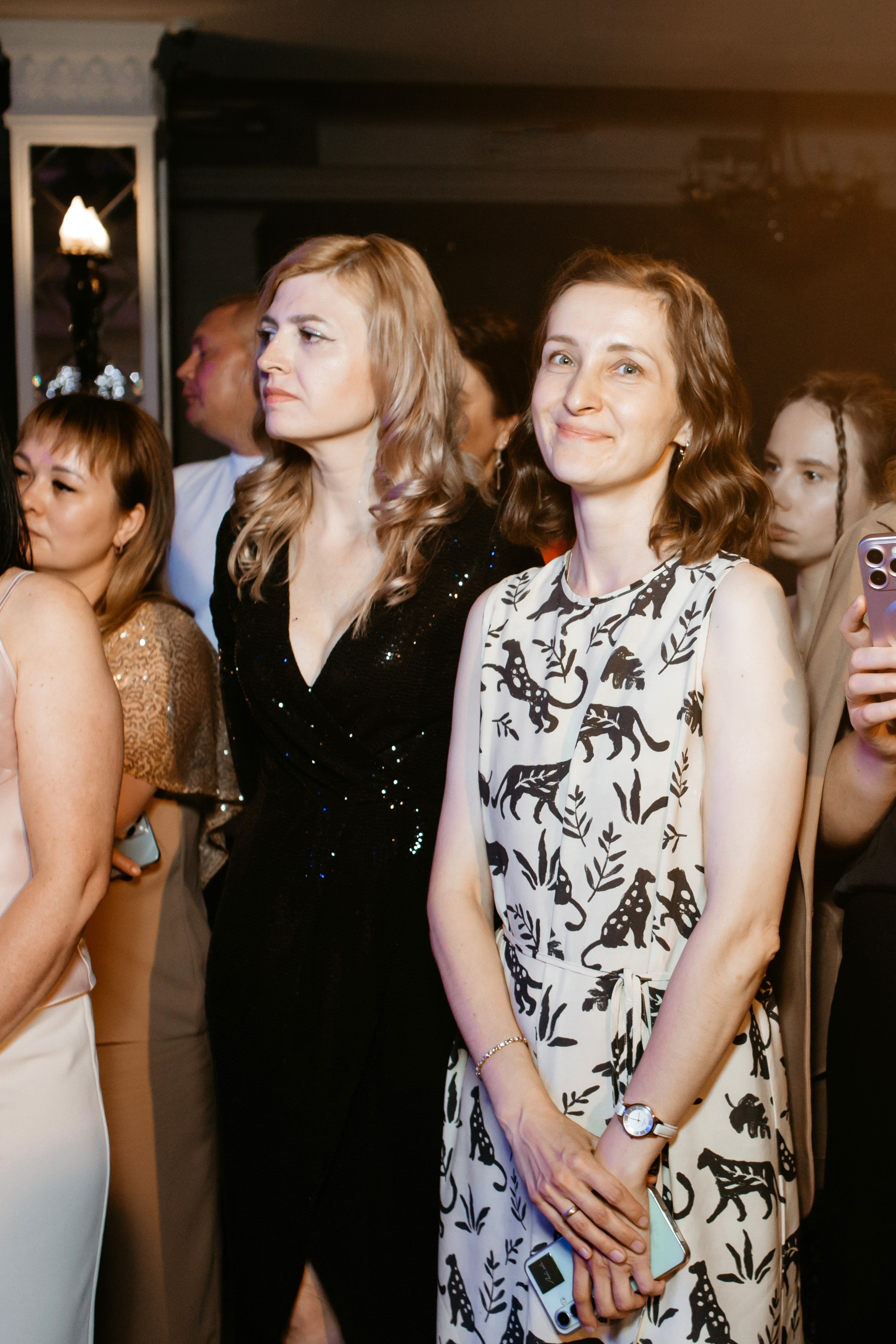 Выпускной 2025 (9класс) 124 школа. Фотограф в Челябинске Ополихина Анна