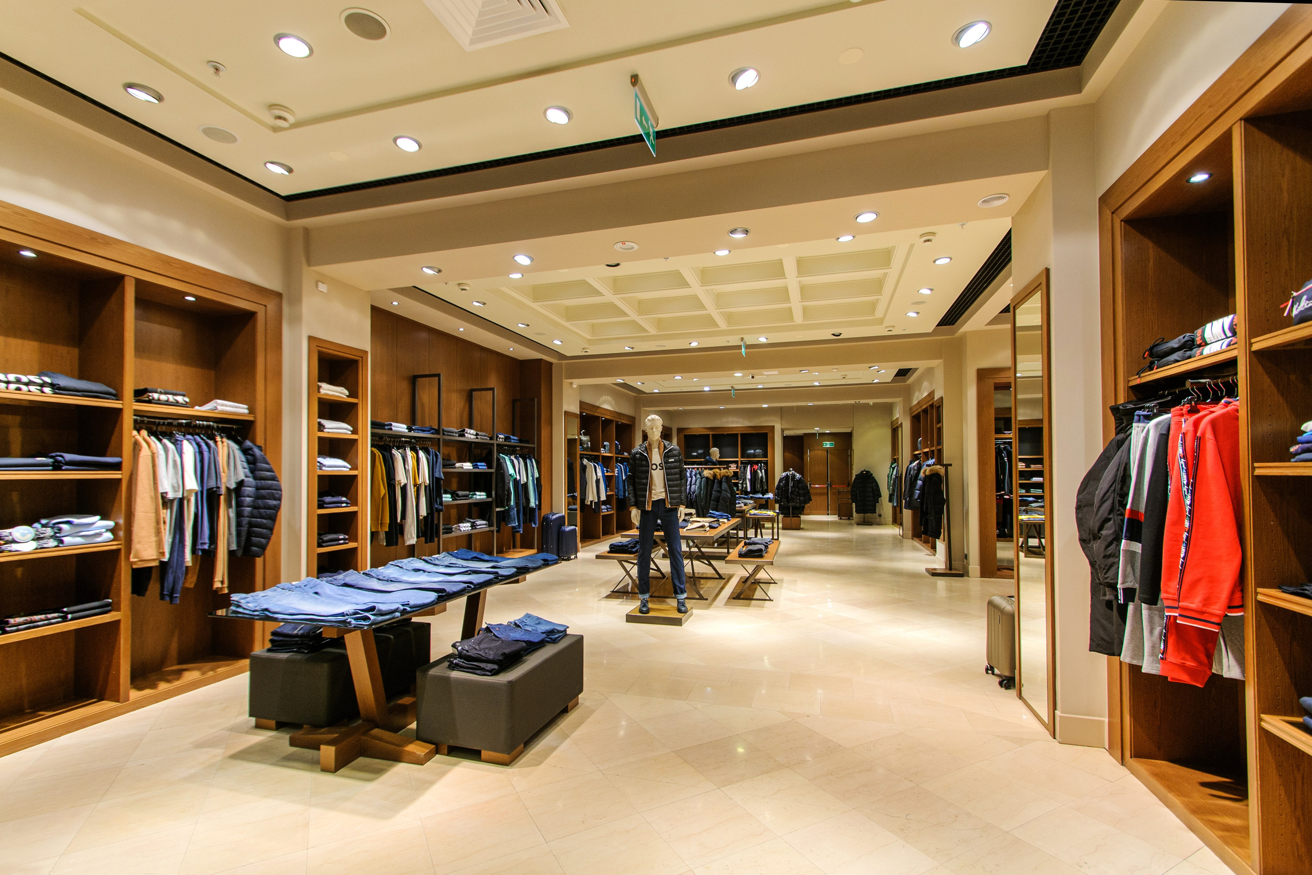 Магазин Lady & Gantleman CITY. Фотограф Сергей Сергеев