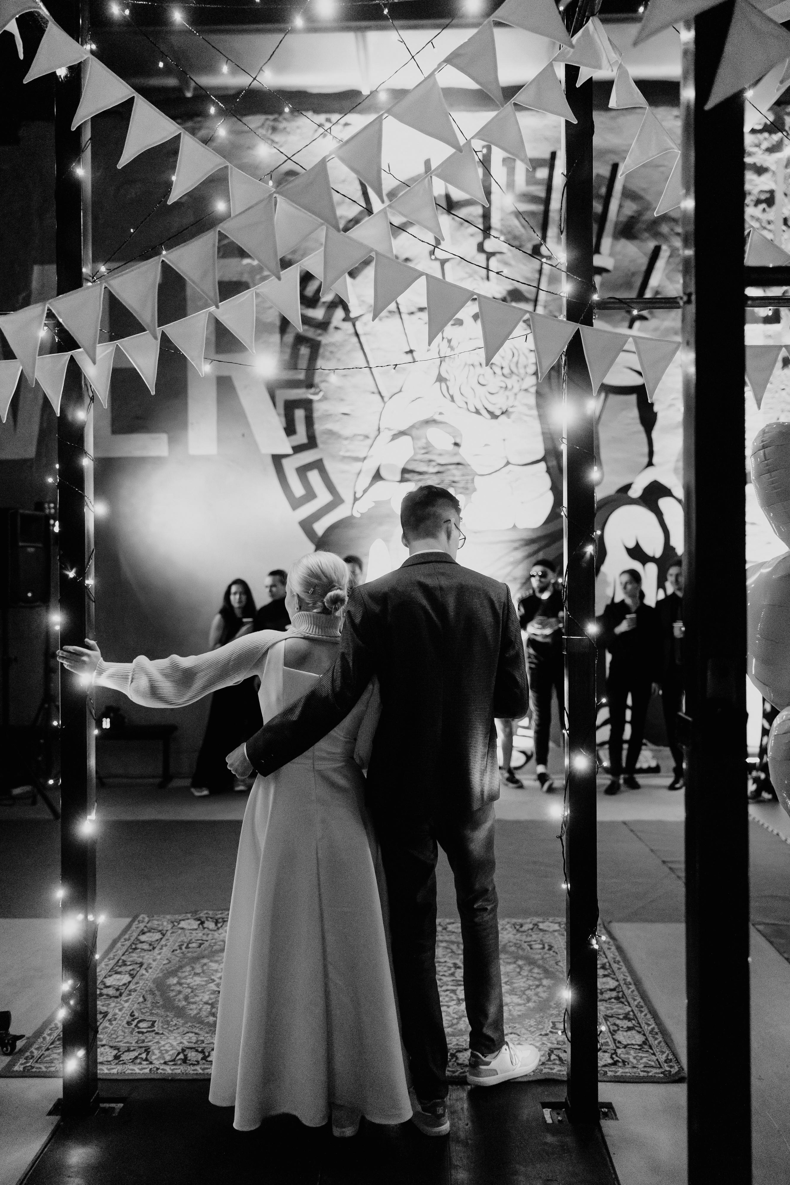 Андрей и Виринея. Свадьба-вечеринка. Свадебный и репортажный фотограф в Москве Владимир Сергеев | Naysaikolo