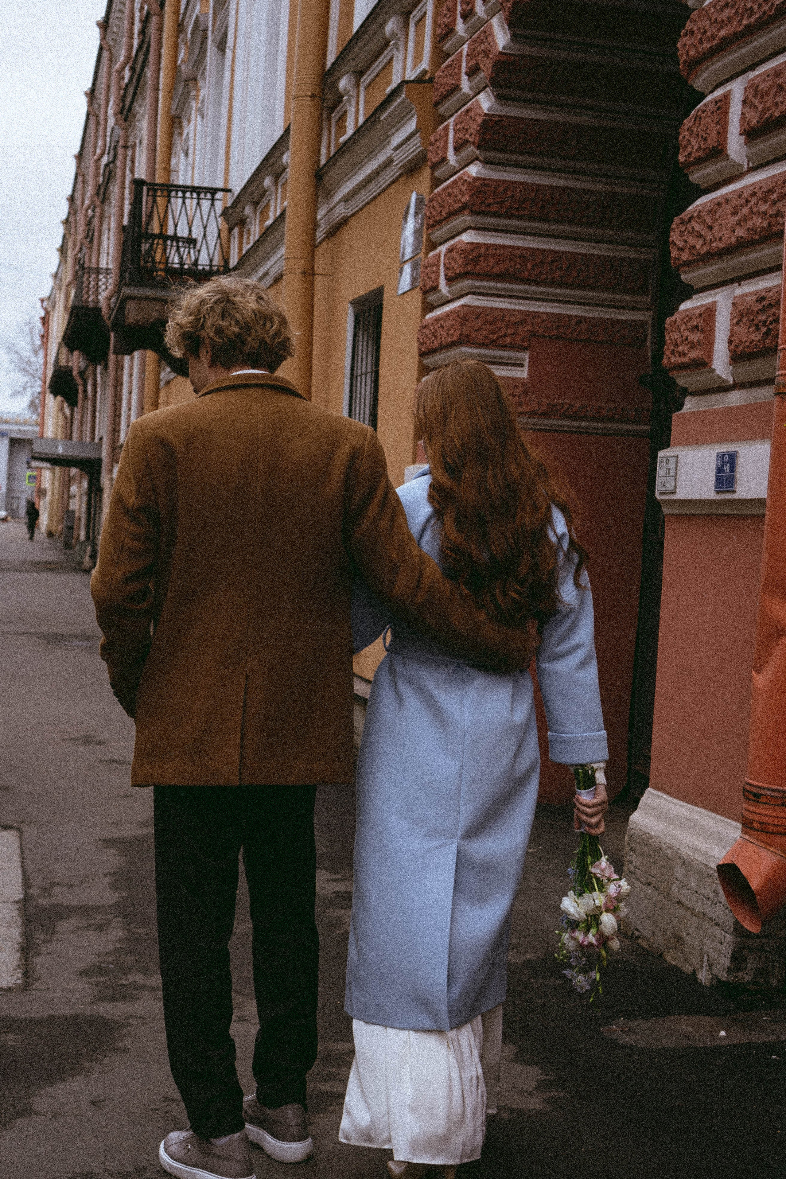 СВАДЕБНАЯ ПРОГУЛКА ПО ПЕТРОГРАДКЕ ВЕСНОЙ (ФОТОСЕССИИЯ ПАРЫ СВАДЕБНАЯ). Профессиональный фотограф, Санкт-Петербург — Виктория Богомолова