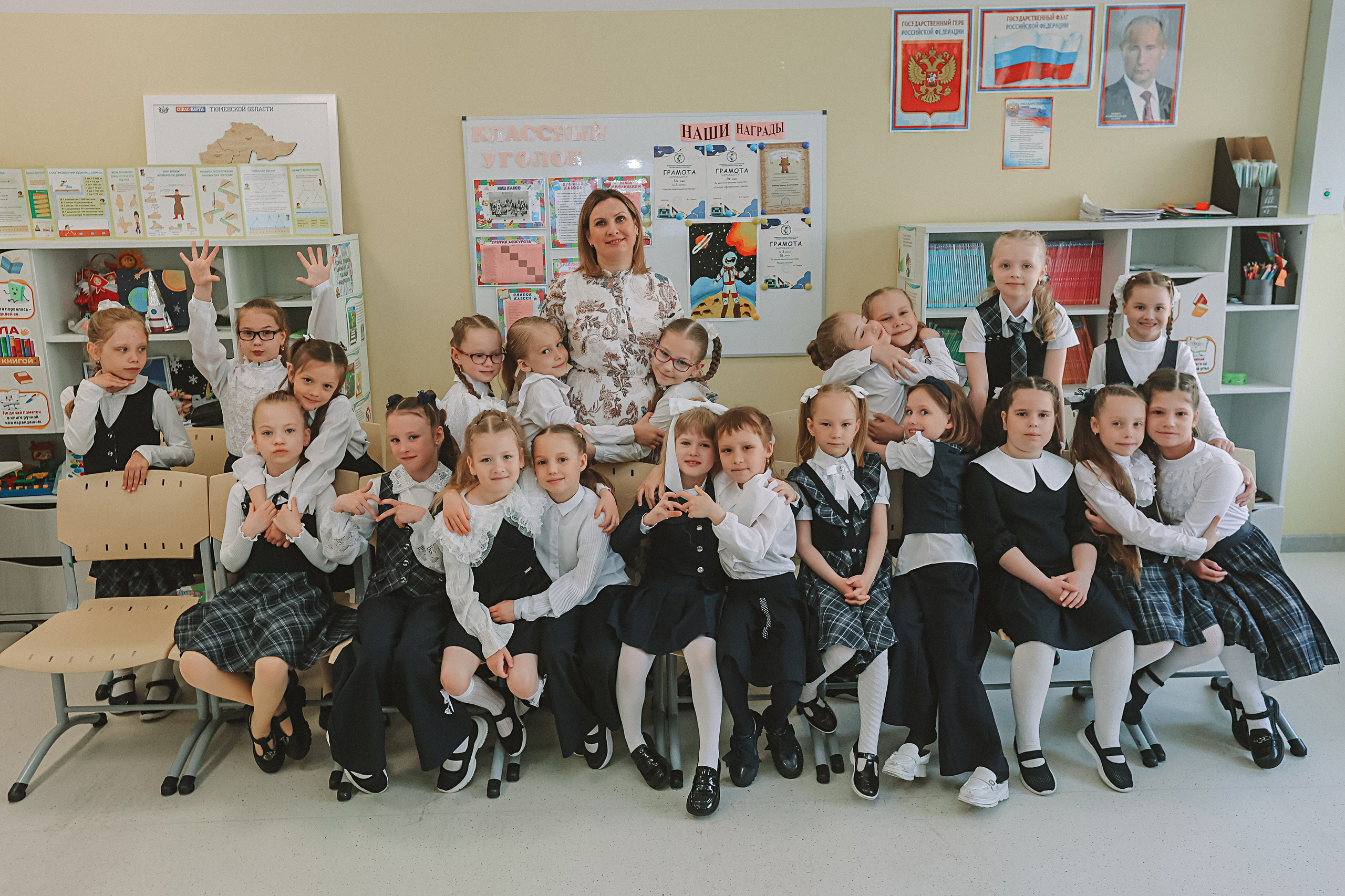 Один день в школе 1 класс. Семейный фотограф Тюмень, фотограф на роды Салмина Мария