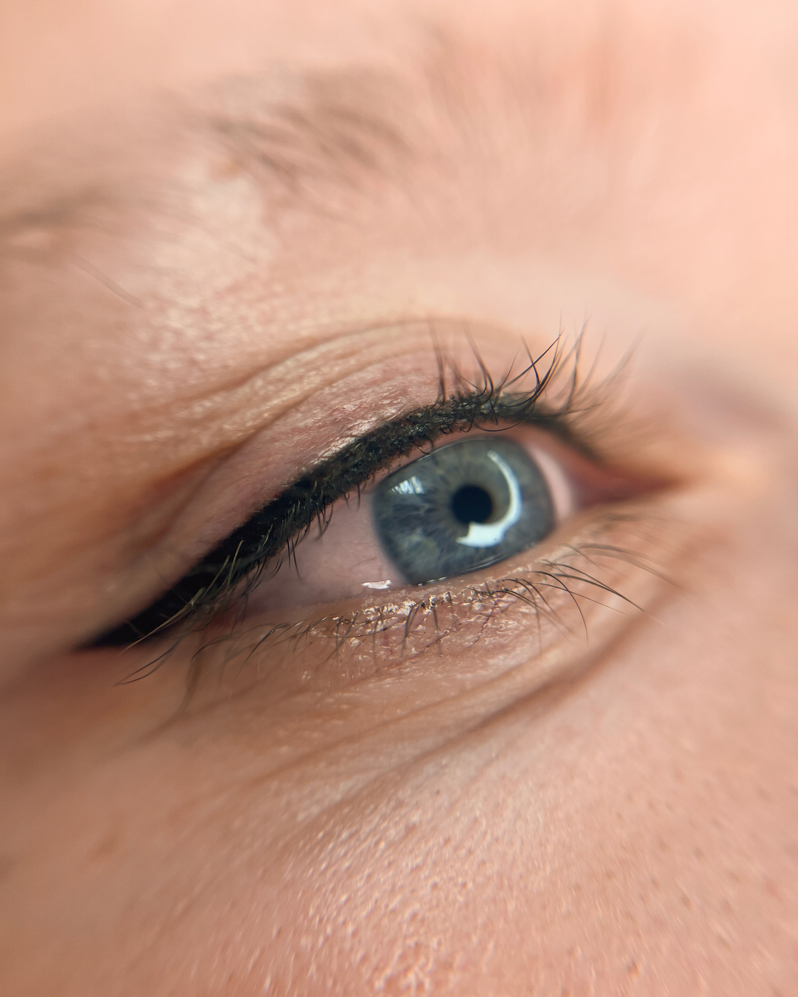 Оксана. Студия перманентного макияжа, косметологии и массажа SYMMETRY в Москве, м. Киевская