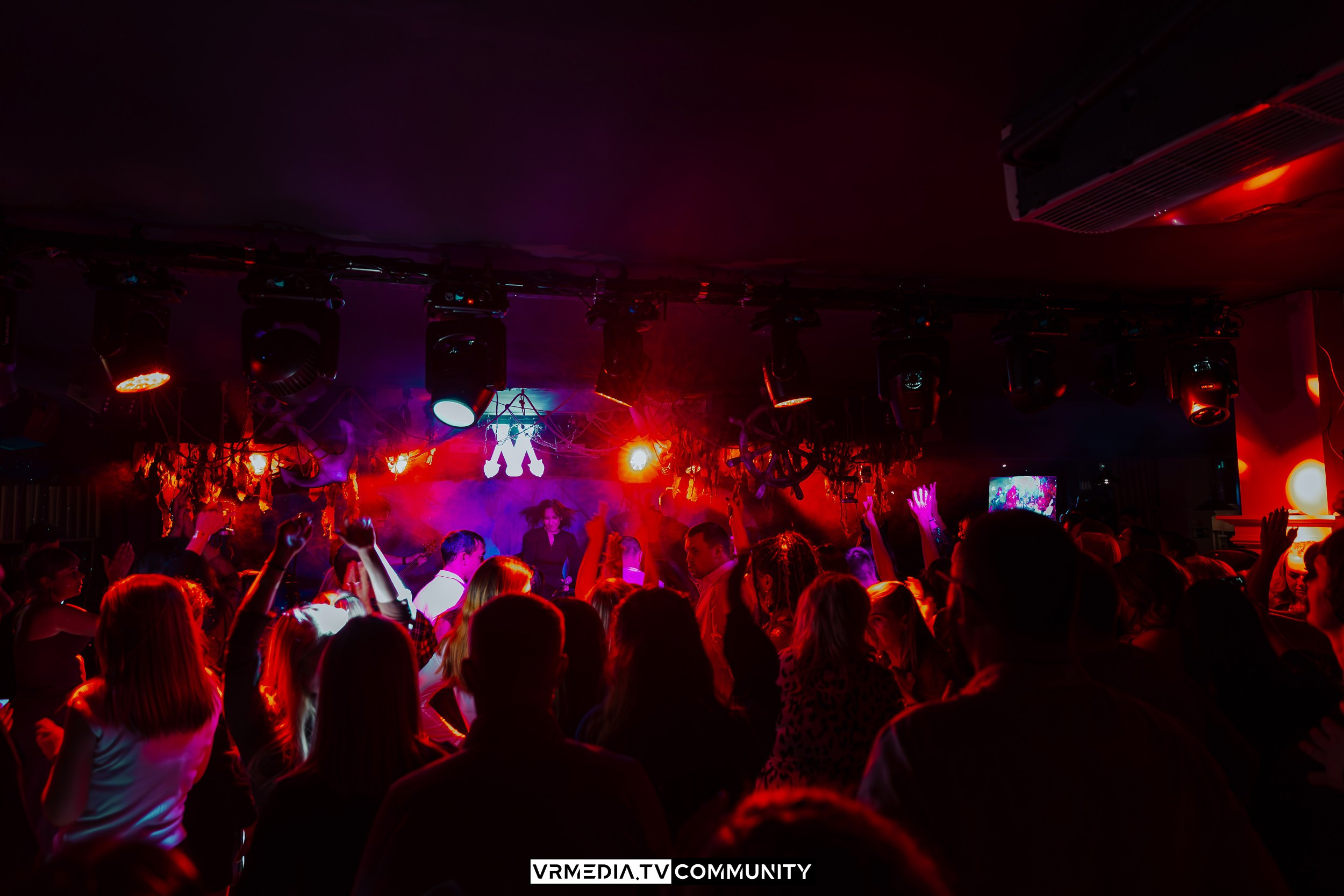 Ресторан «Мюнхен»: Часть команды — часть корабля