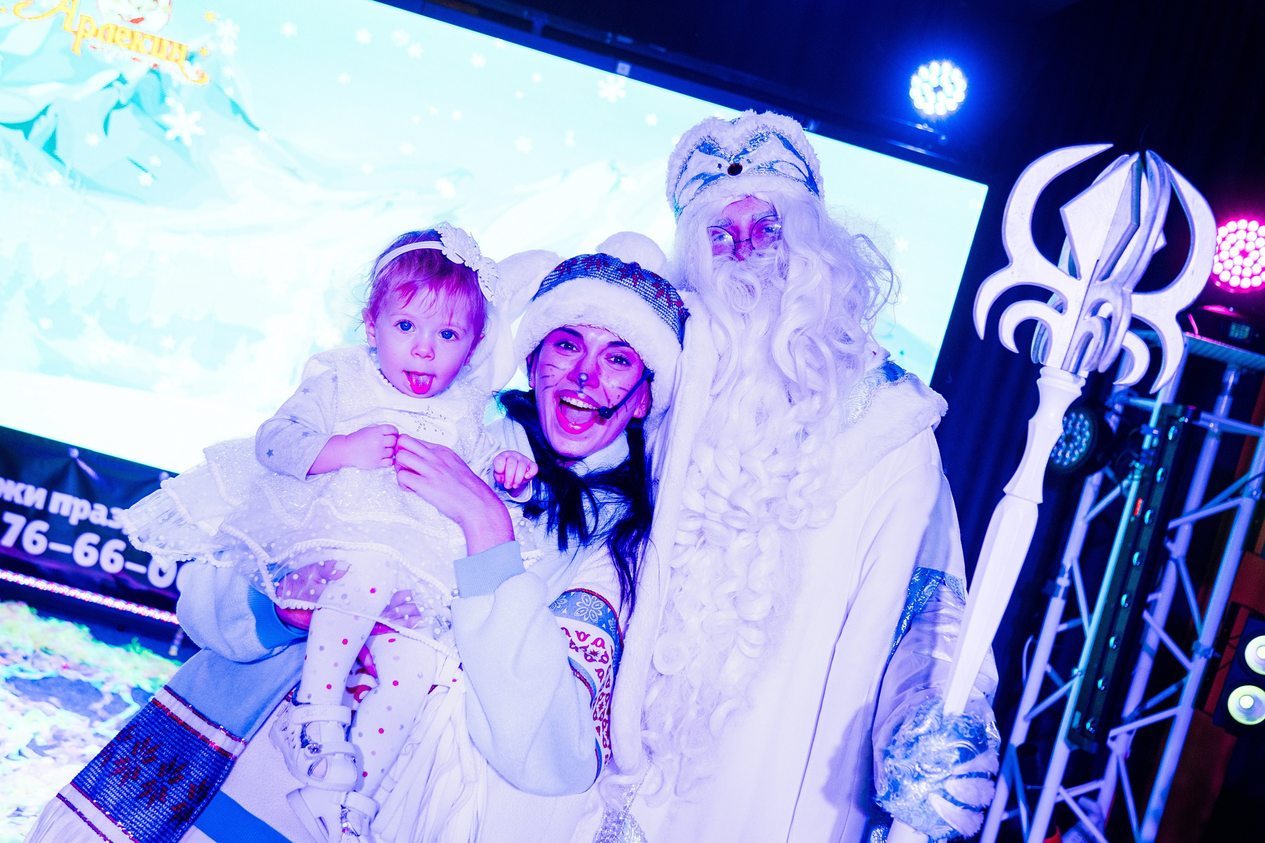 Новогодние утренники. Детский фотограф видеограф в Хабаровске Михаил Орлов