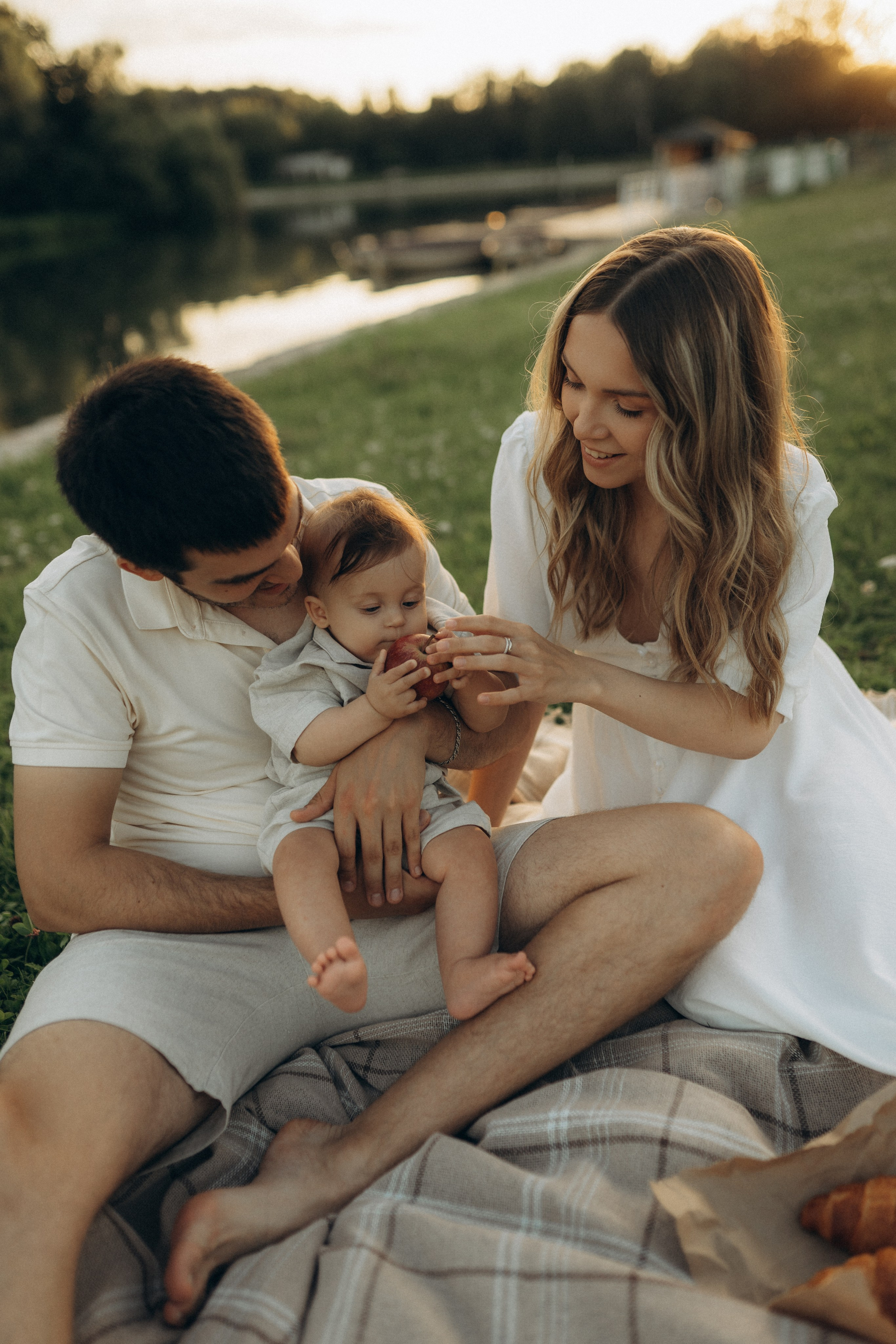 Арина, Максим и Мирон. Семейный lifestyle фотограф в Москве Рената Рафикова