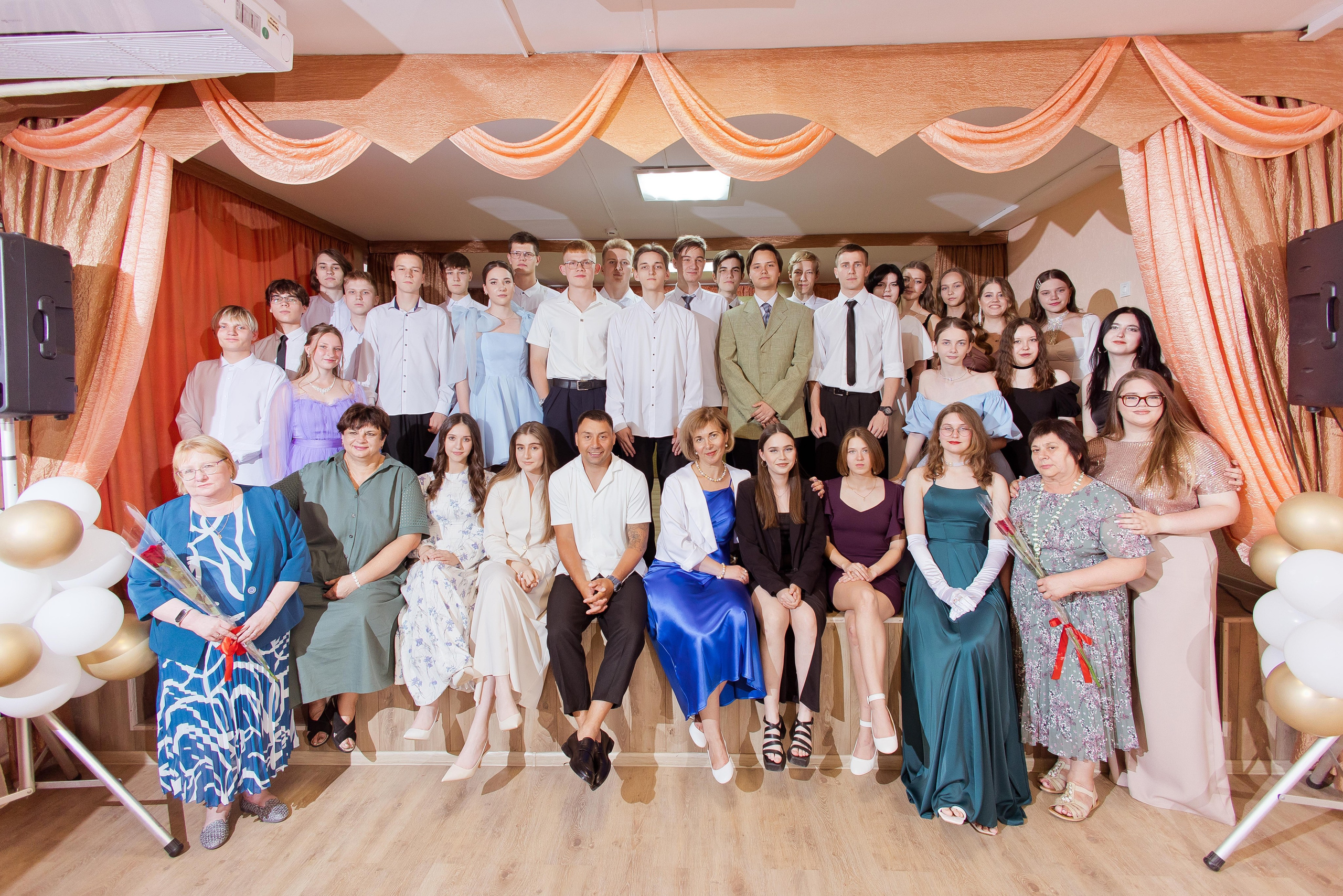 Вручение аттестатов. Свадебный и семейный фотограф Яна Стражева. Волгоград, Москва