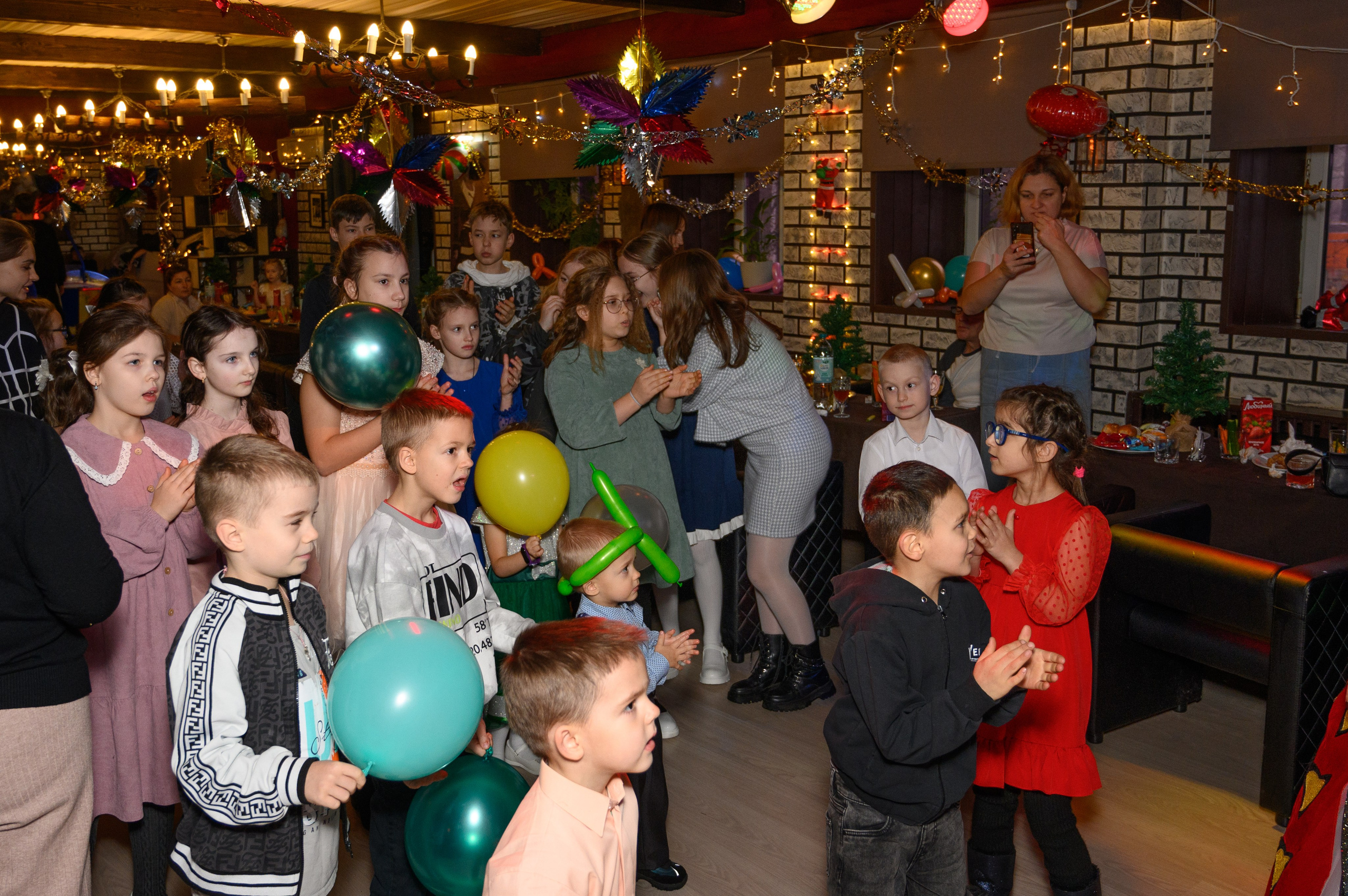 Новый год (дети-сироты). Семейный фотограф Казакова Дарья