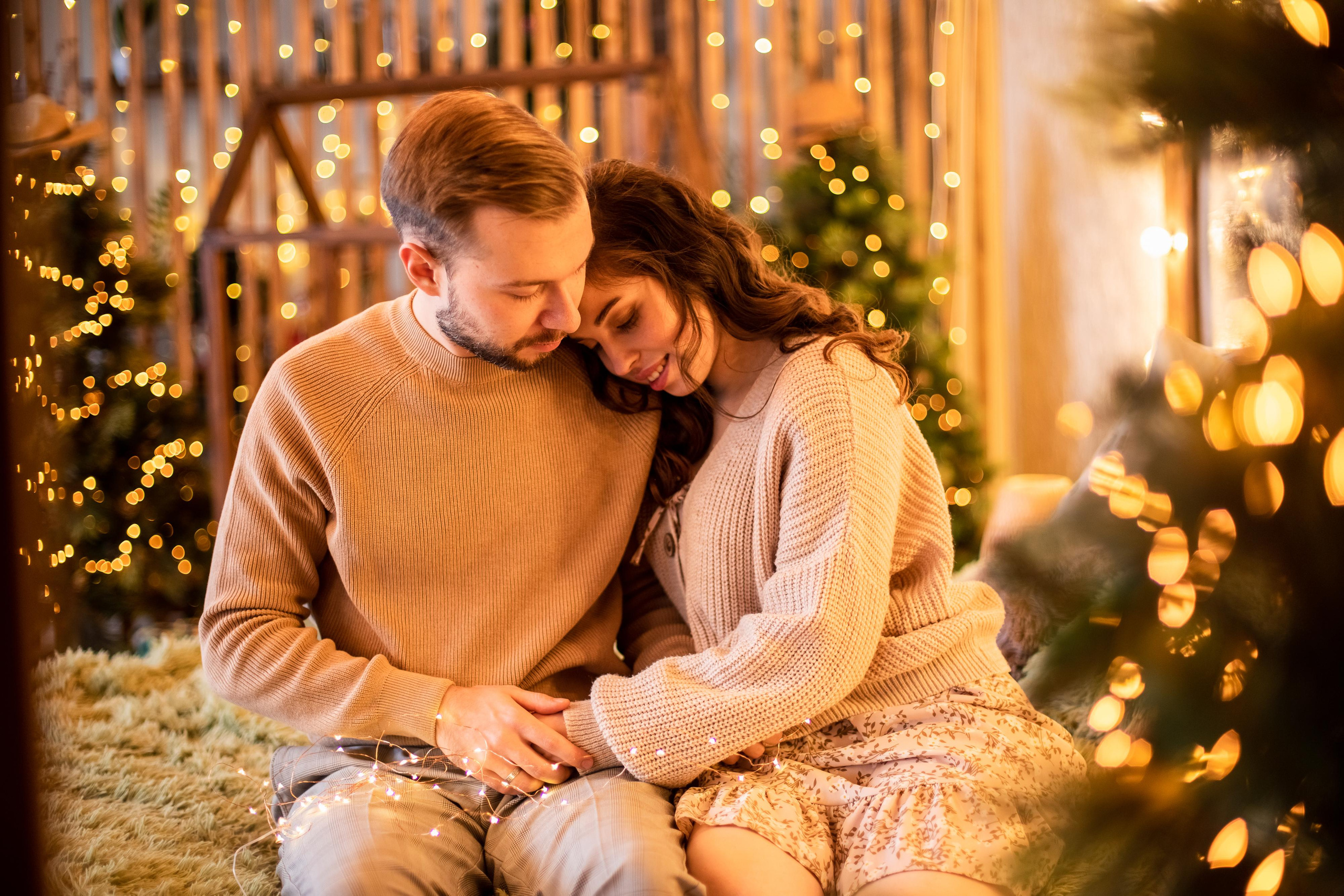 Вика и Саша новогодняя Lovestory. Женский семейный фотограф Тула Москва Захарова Анна