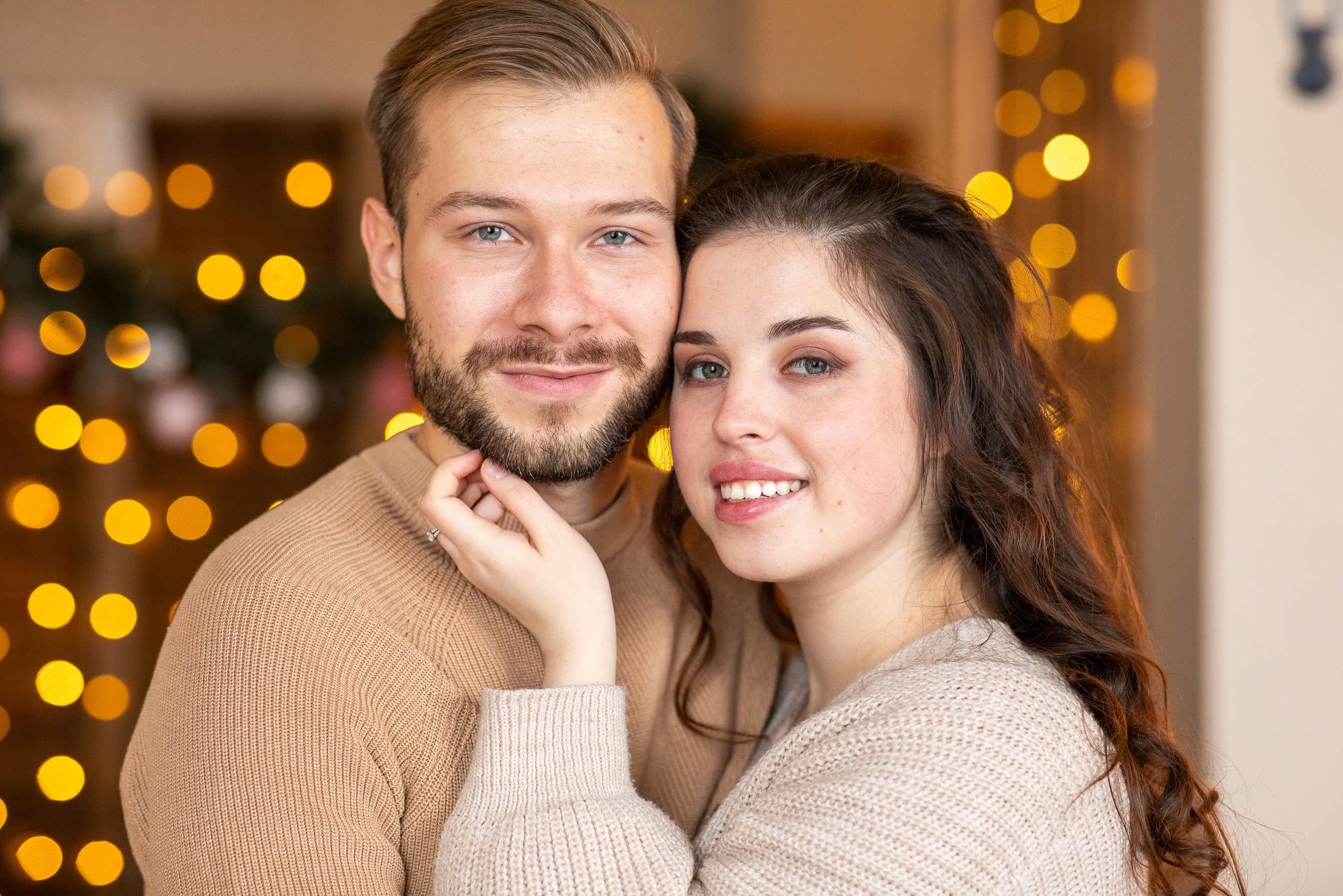 Вика и Саша новогодняя Lovestory. Женский семейный фотограф Тула Москва Захарова Анна