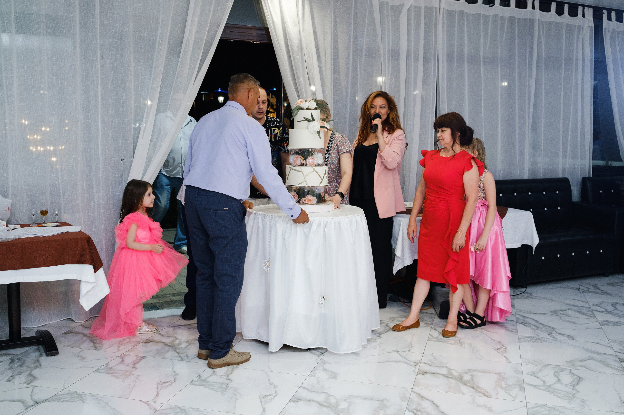 Максим и Дарья. Свадебный фотограф | репортаж | праздники | крещение