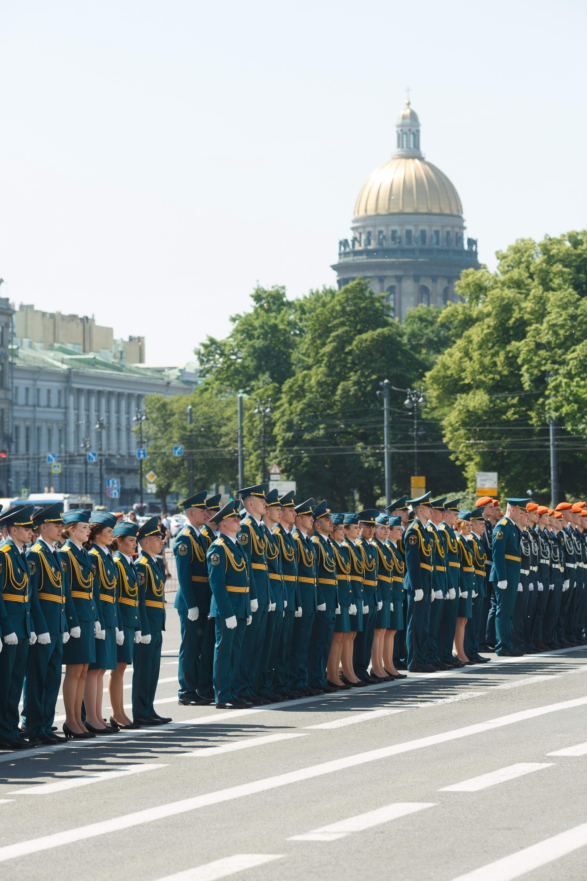 Выпуск офицеров СПб УГПС МЧС России. Свадебный фотограф Игорь Брундасов 8PHOTO на свадьбу венчание загс СПб