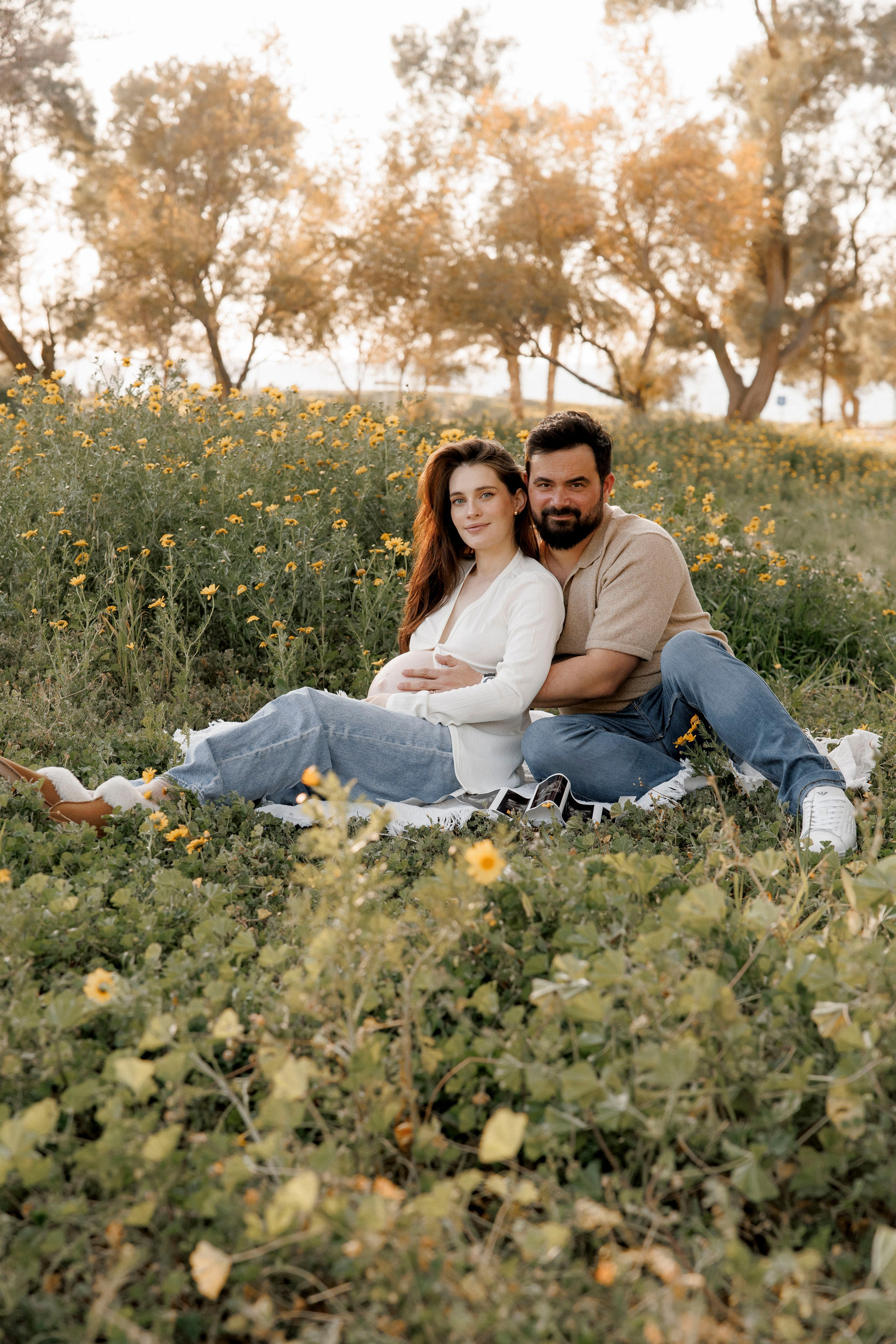 Pregnancy photoshoot (home/park/beach). Главная