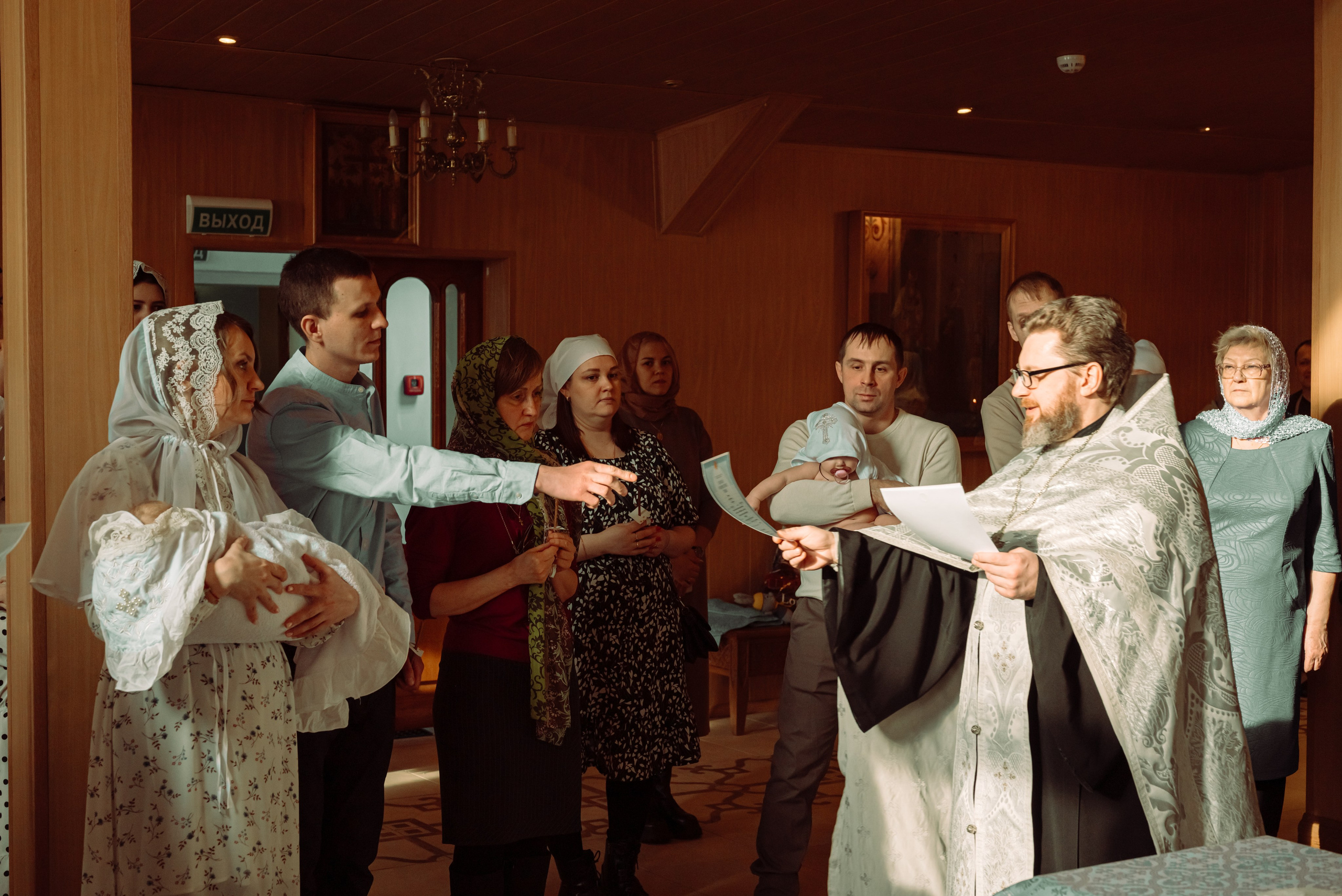 Крещение Амелии. Фотограф новорожденных в Норильске Виктория Шагалиева