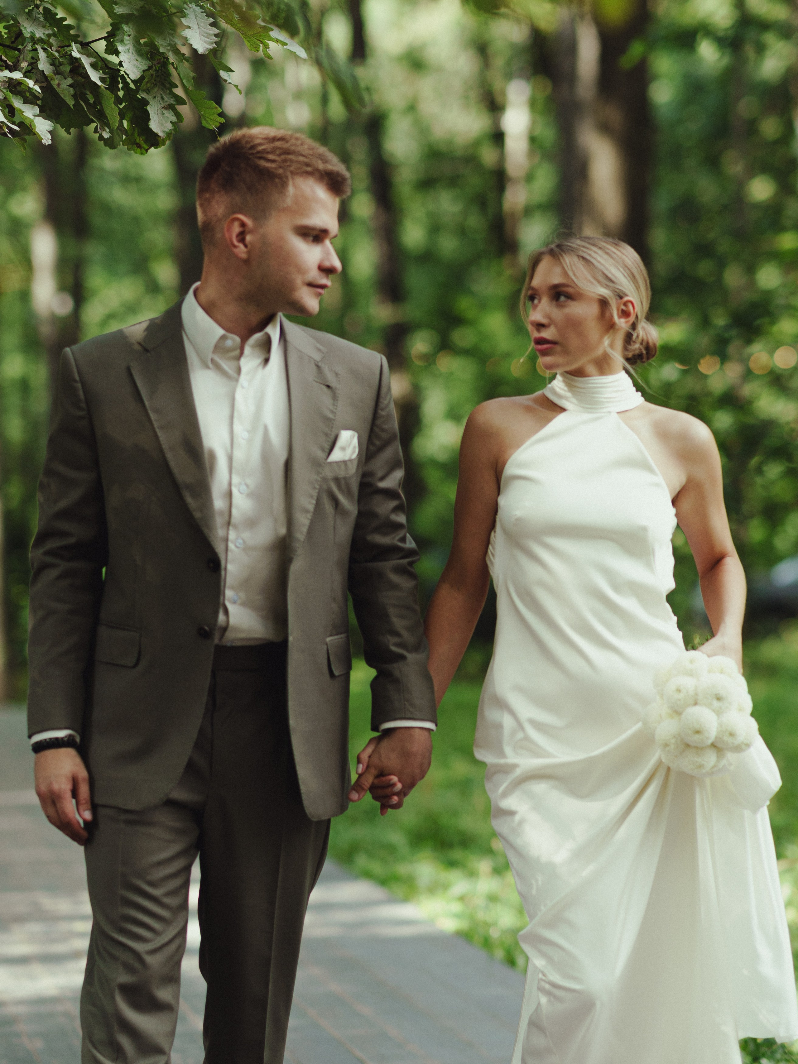 И даже птицы им пели песни. Свадебный фотограф Наташа Алешина