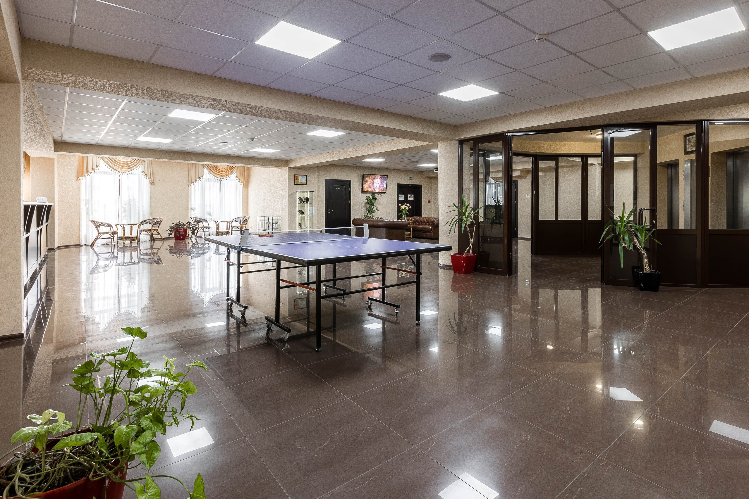 ДОМ МОСКВЫ. Семейный фотограф на крещение и венчание