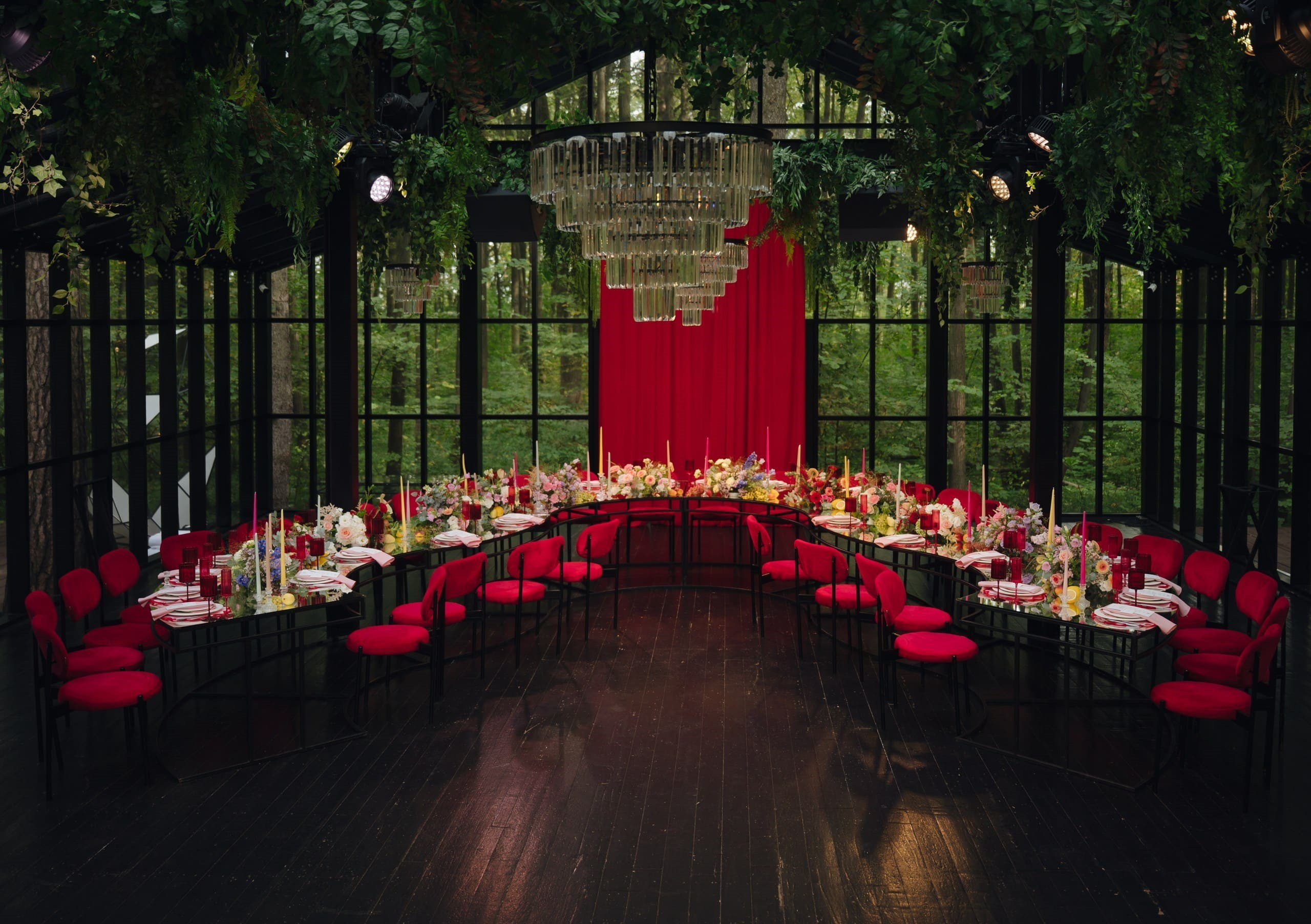 Декор. Подрядчики и друзья сети свадебных площадок House for wedding