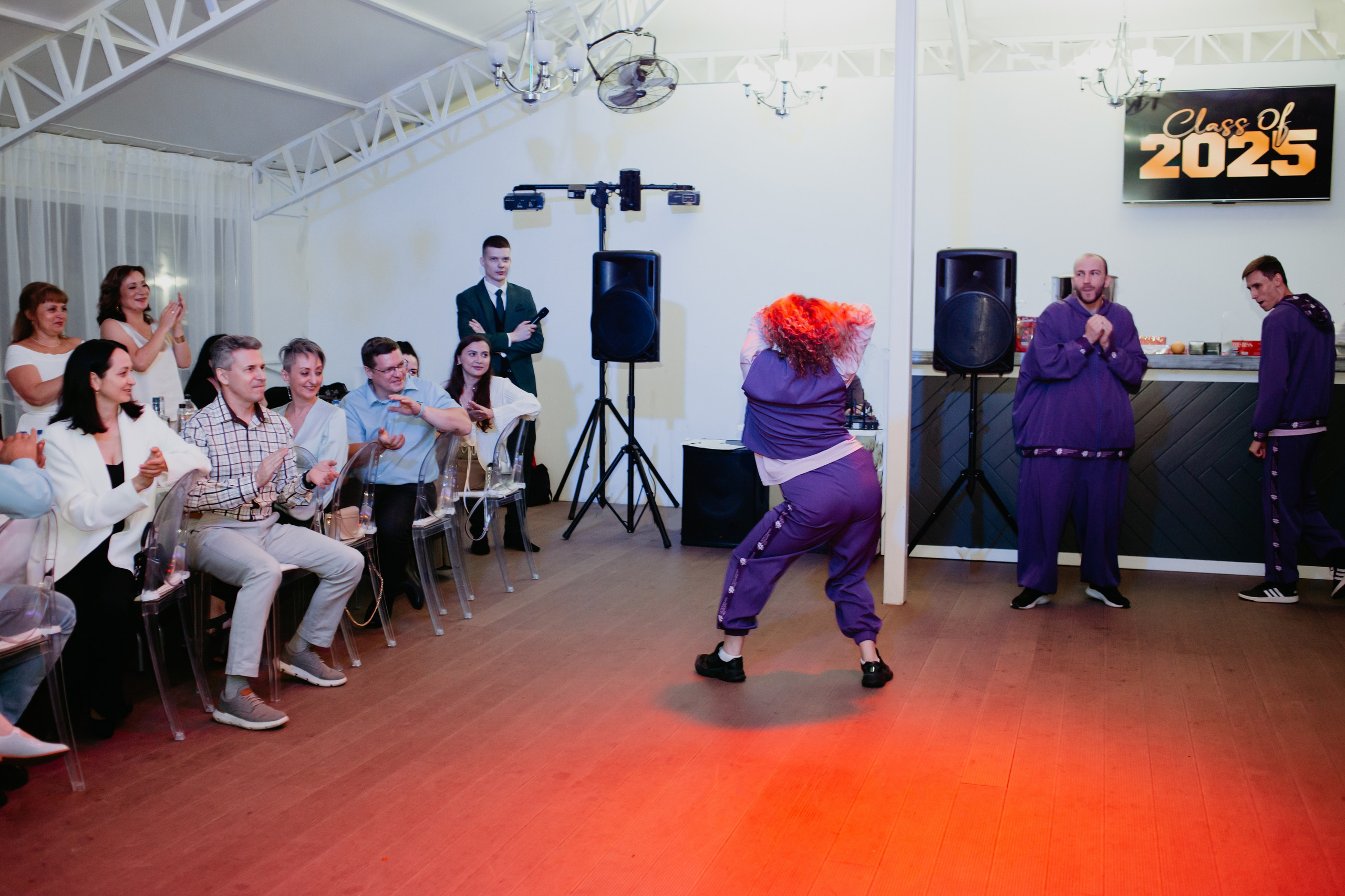 Выпускной 2025 (41 школа) 11 класс. Фотограф в Челябинске Ополихина Анна