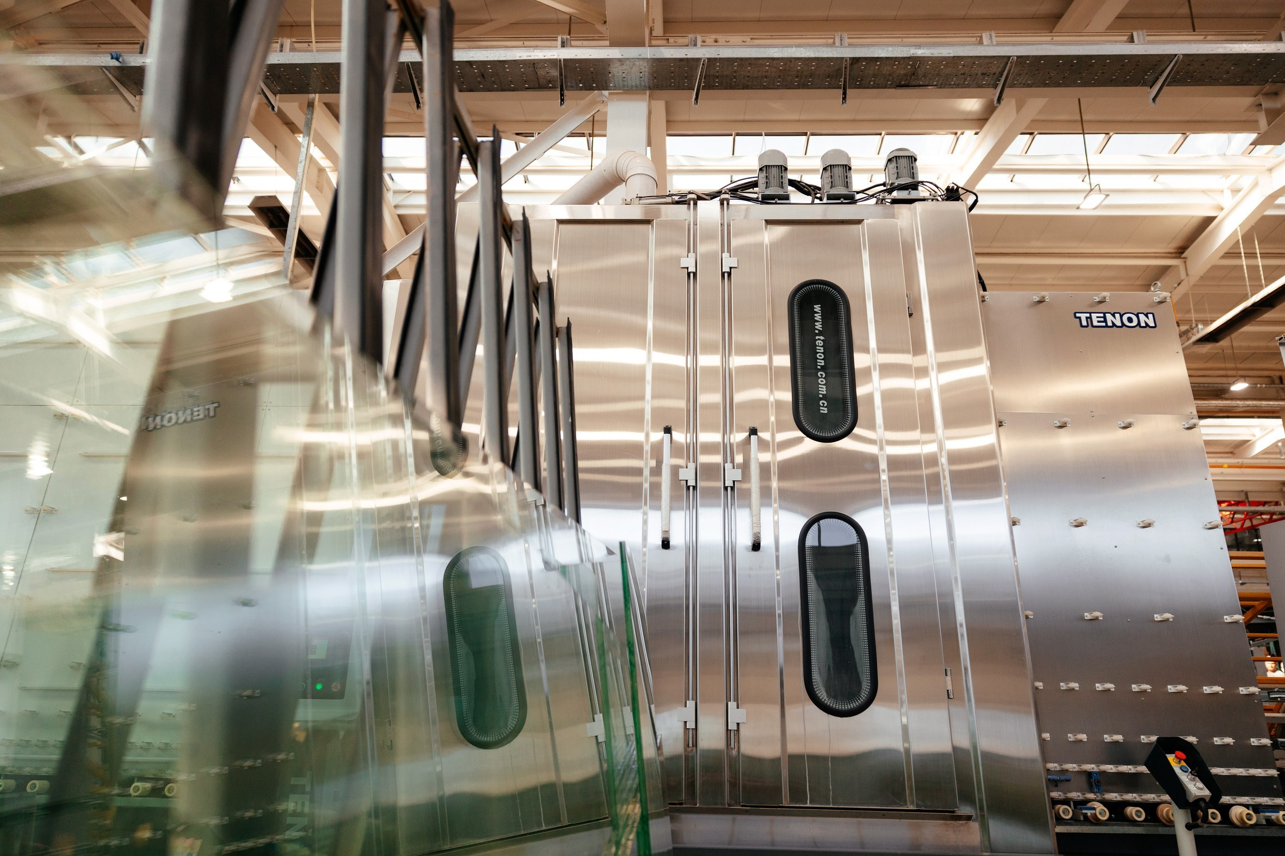 Техновид Плюс — производство светопрозрачных конструкций. Фотограф для бизнеса Константин Брусницын в Екатеринбурге