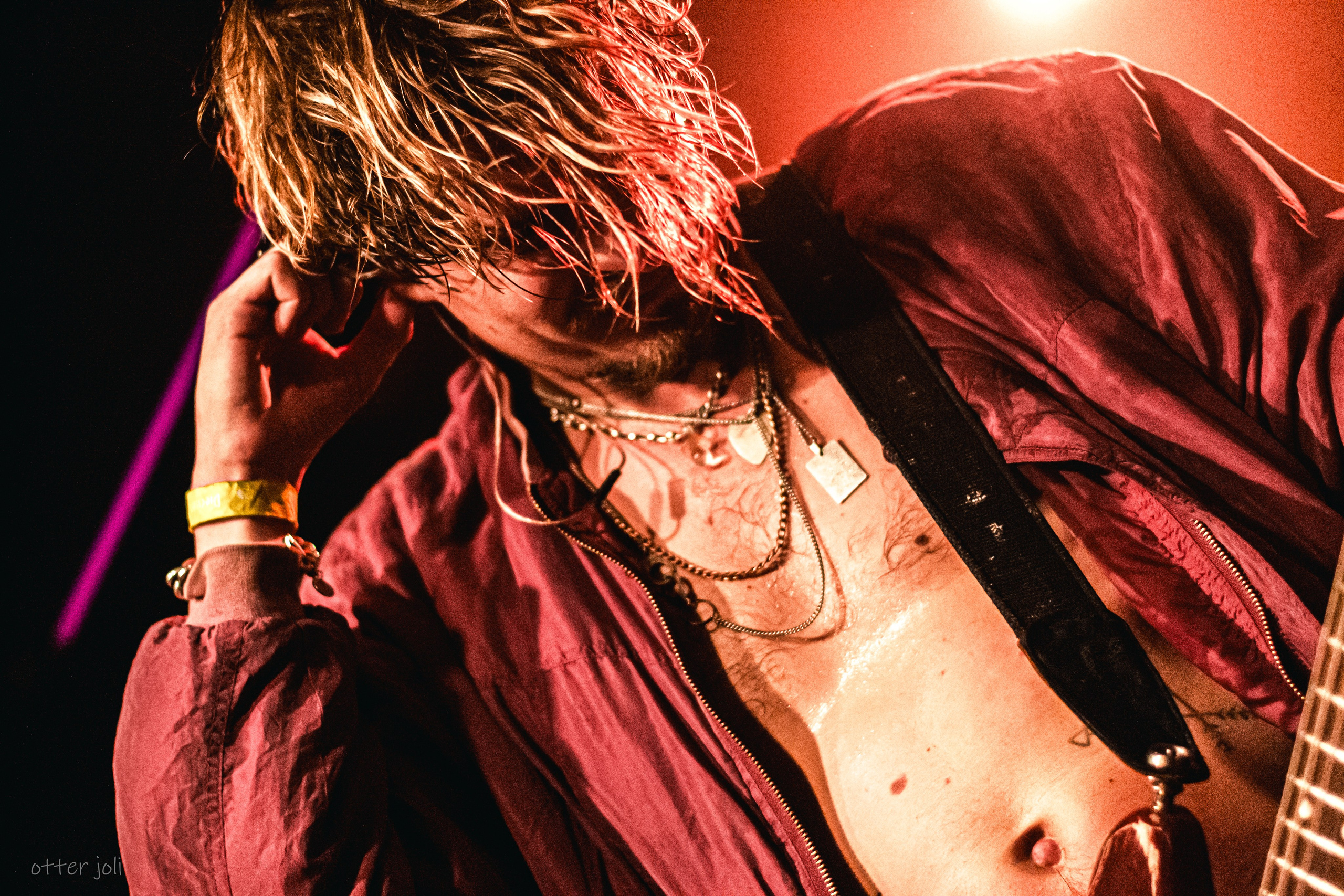 Сергей Горошко и Chili Cheese | 16 Тонн. Концертный репортёр Валерия Сафина