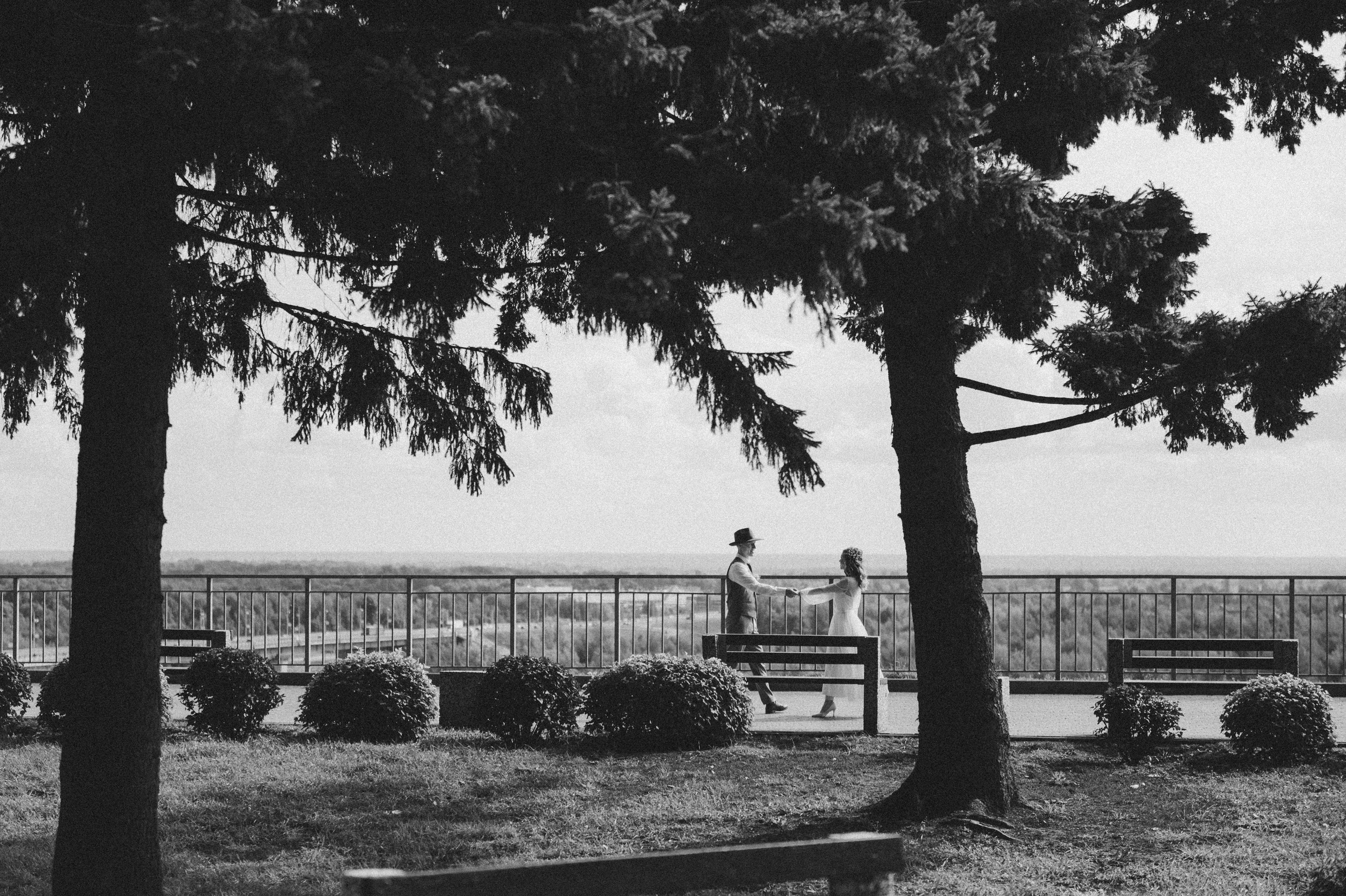 Свадебные фотографии. Фотограф в Барнауле Дарья Бутурлакина. Люби.Цени.Касайся