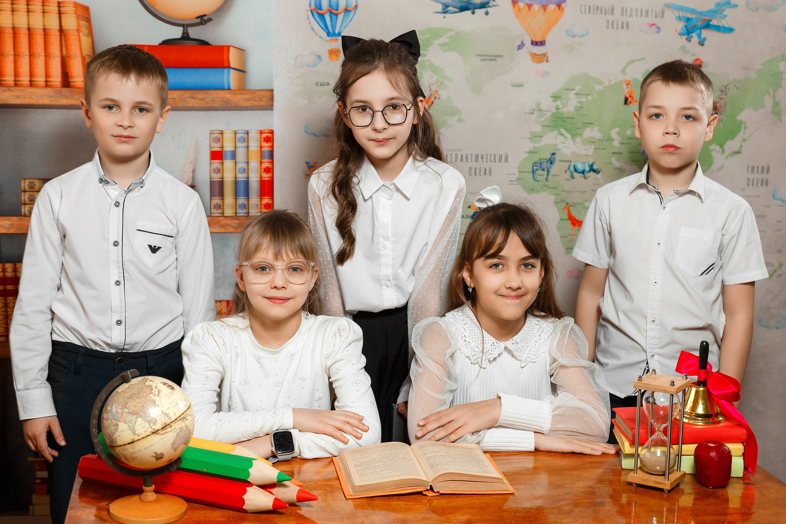 «Классная комната». Выпускные альбомы в Донецке и ДНР. Фотограф Донецк и ДНР