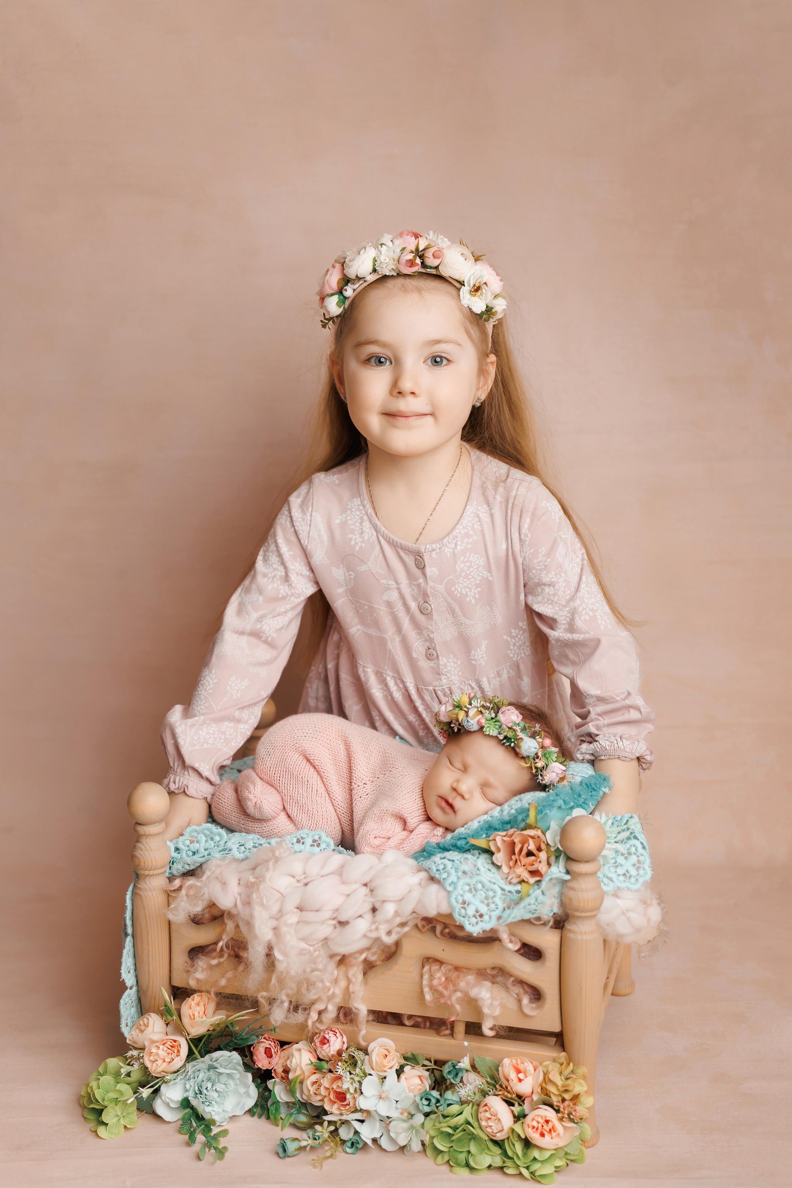 Новорожденные (5-14 дней). Фотограф новорождённых Ярославль. Детский и семейный фотограф Анна Салова