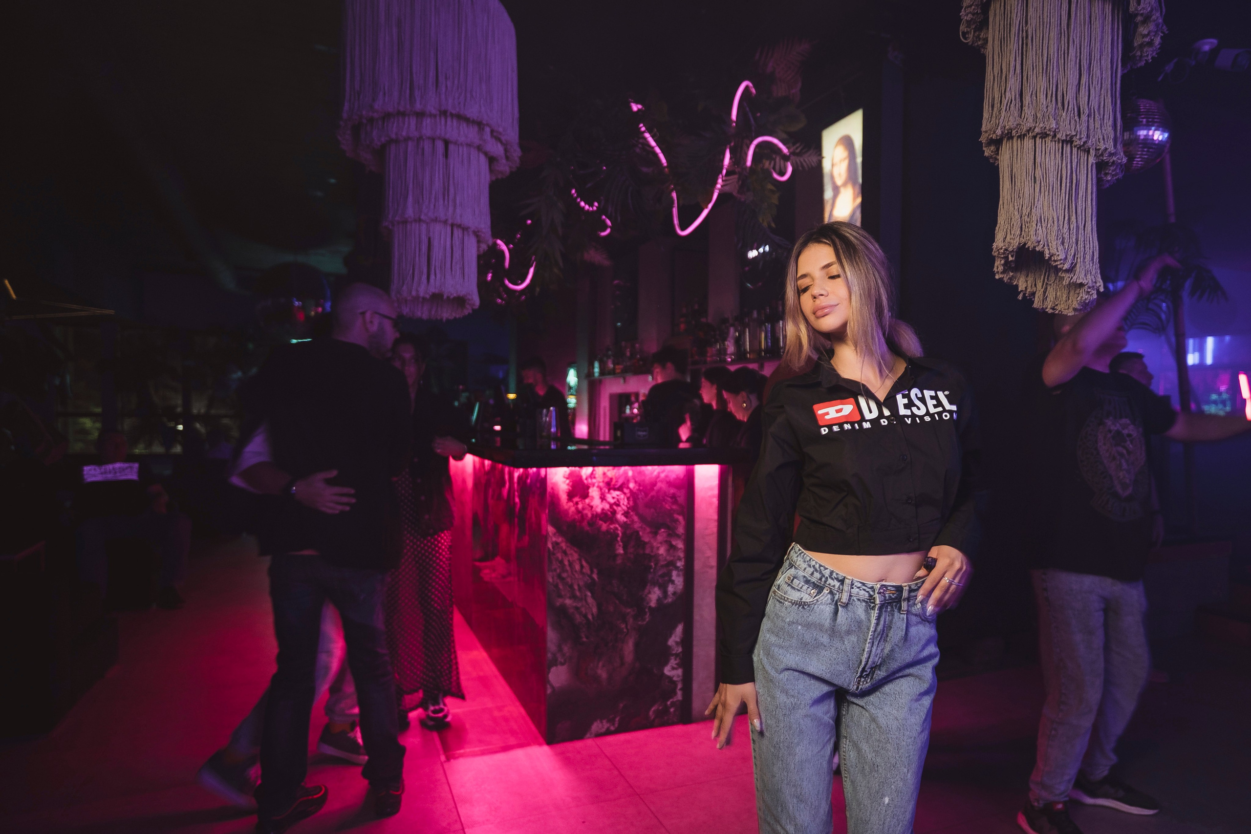 Embargo 27/04. Главная