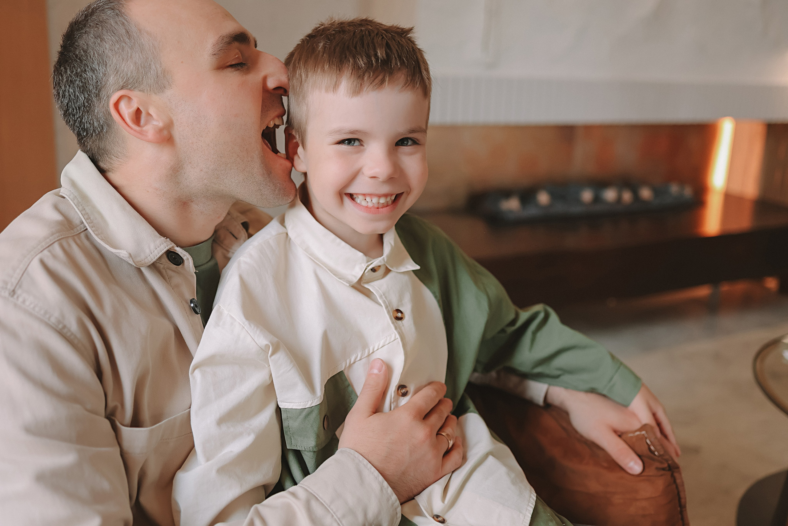 Фататум циклорама и зал. Семейный фотограф Тюмень, фотограф на роды Салмина Мария