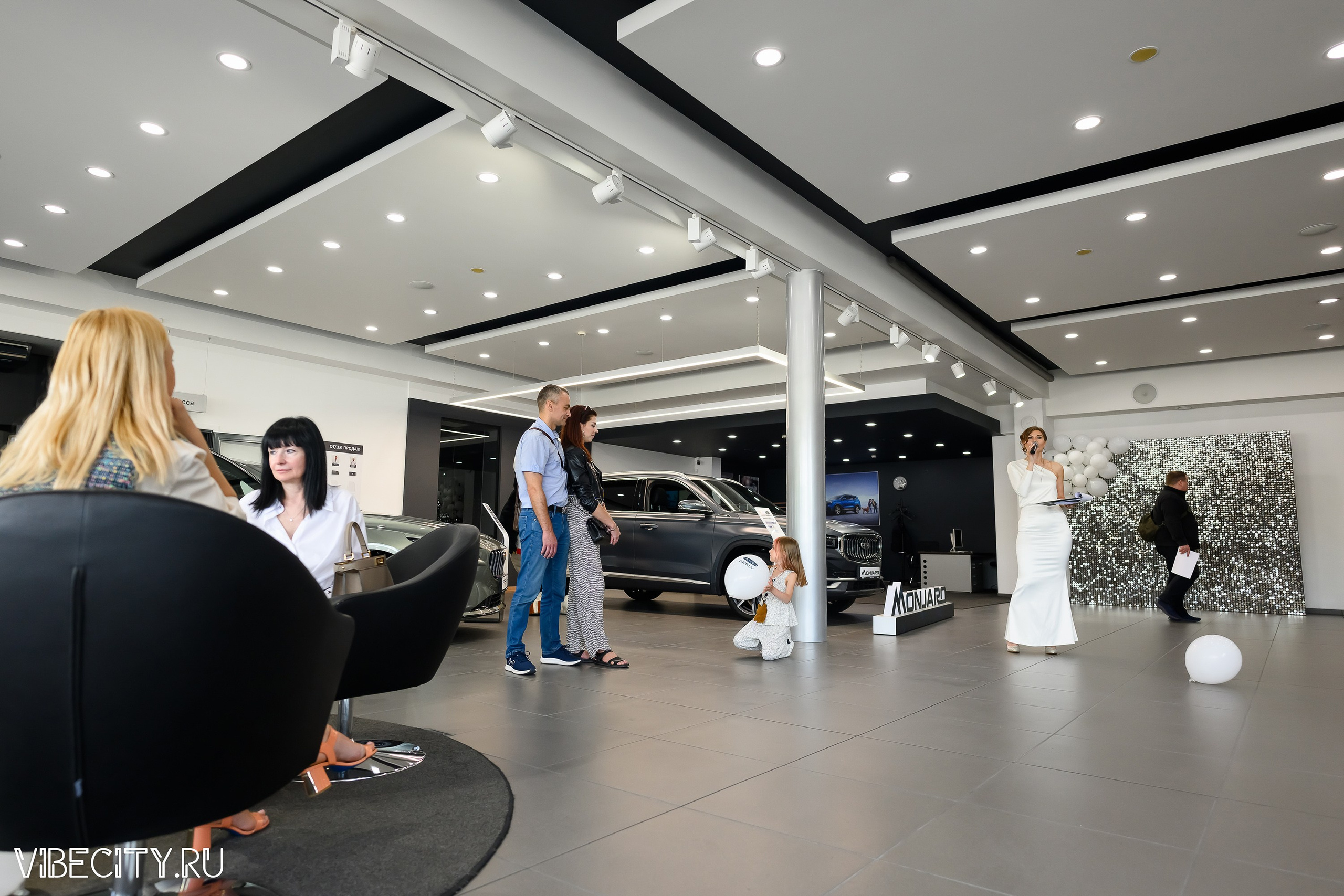 Презентация Geely Manjaro. VIBECITY.RU Вайб Сити Ру Фоторепортажи Фотоотчеты Калининград