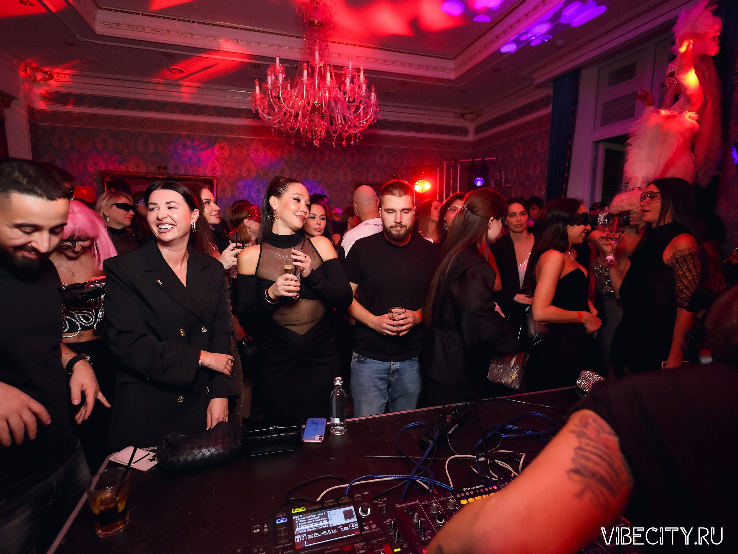 CULT MASQUERADE X GRAND PALACE. VIBECITY.RU Вайб Сити Ру Фоторепортажи Фотоотчеты Калининград