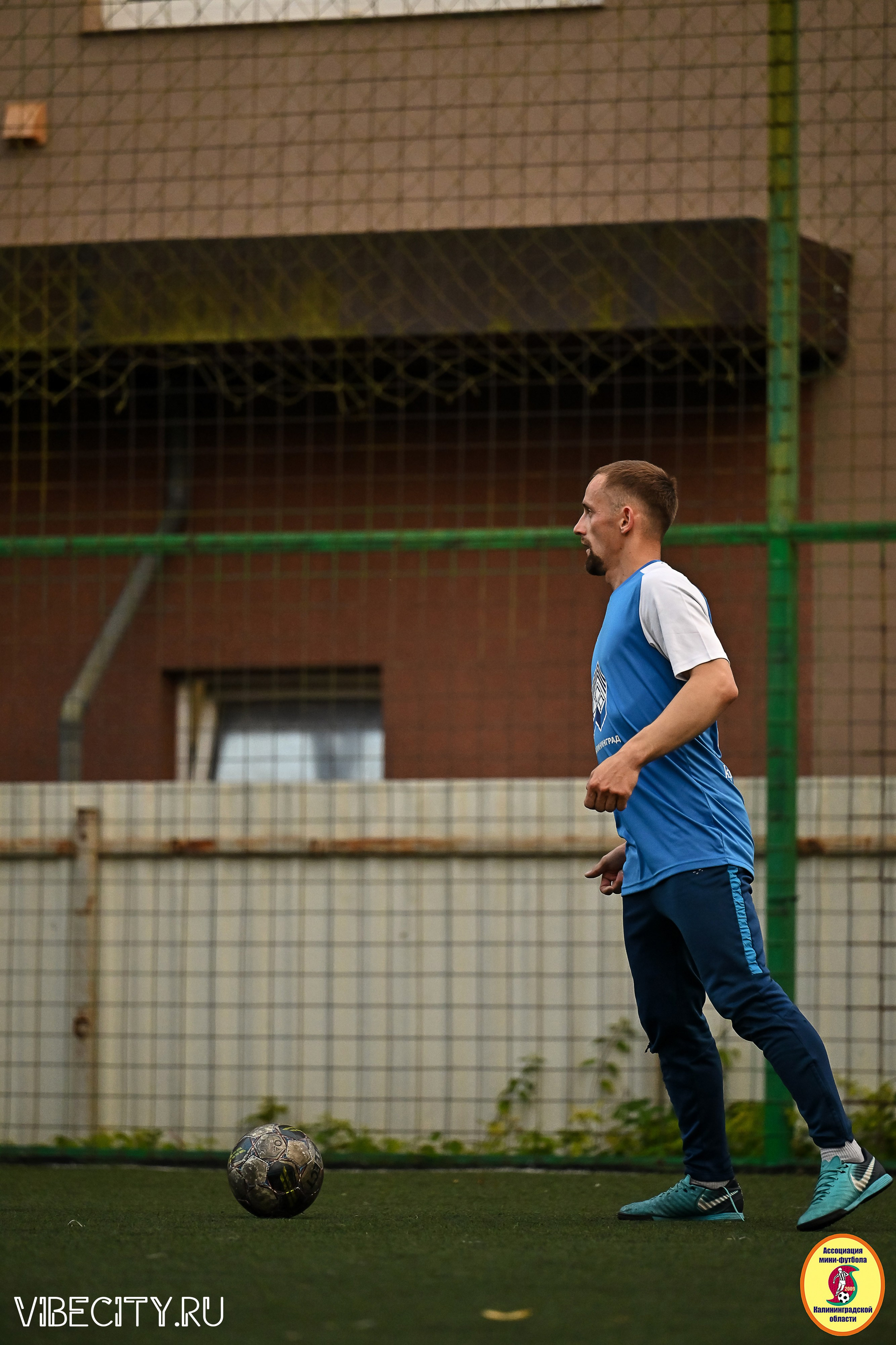 ИГРЫ МИНИ-ФУТБОЛЬНОЙ И КОРПОРАТИВНОЙ ЛИГИ. VIBECITY.RU Вайб Сити Ру Фоторепортажи Фотоотчеты Калининград