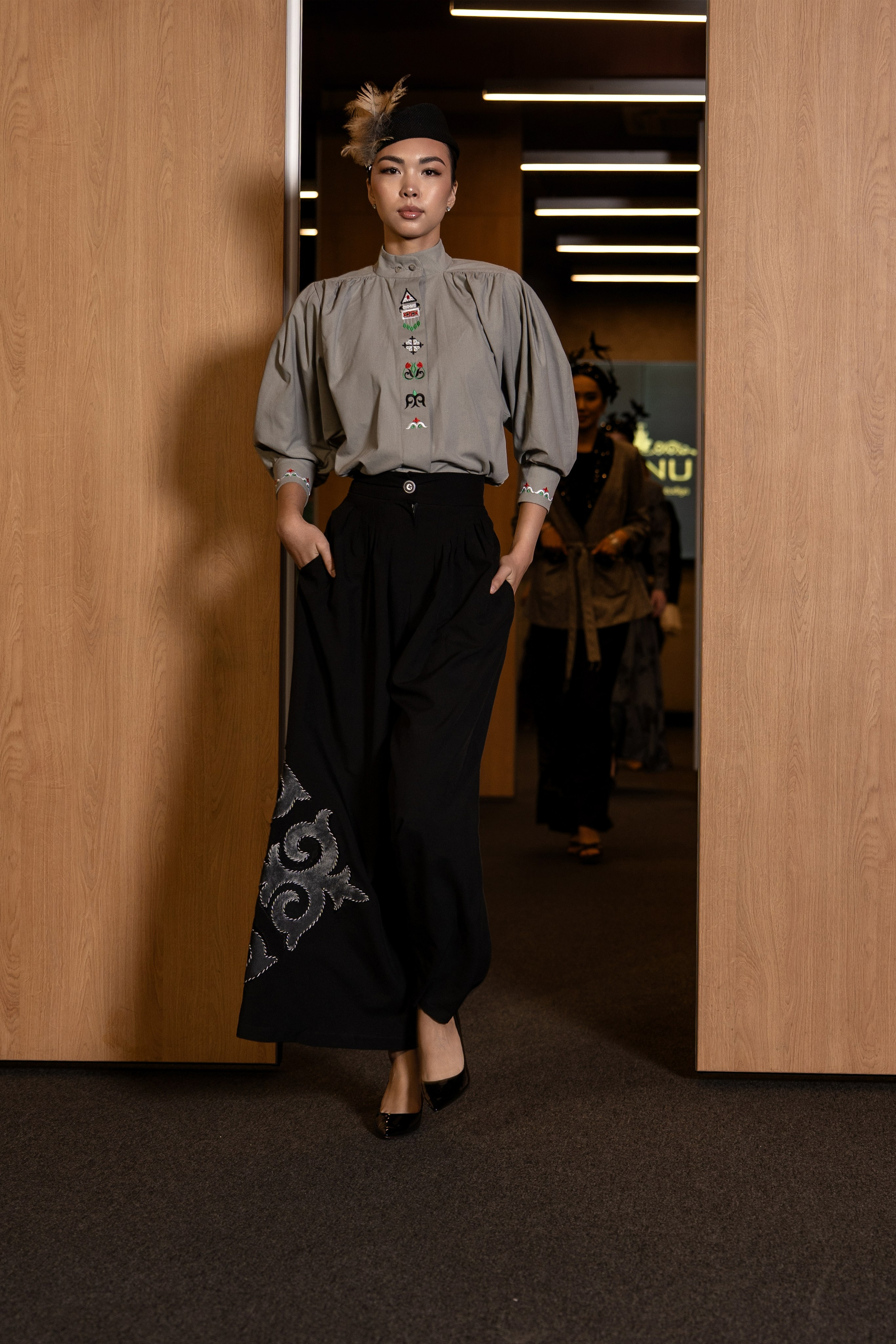 Brand Gulnur Atelier. Сайт Алматинского НЮ АРТ, будуар и фэшн фотографа Дениса Карпенко