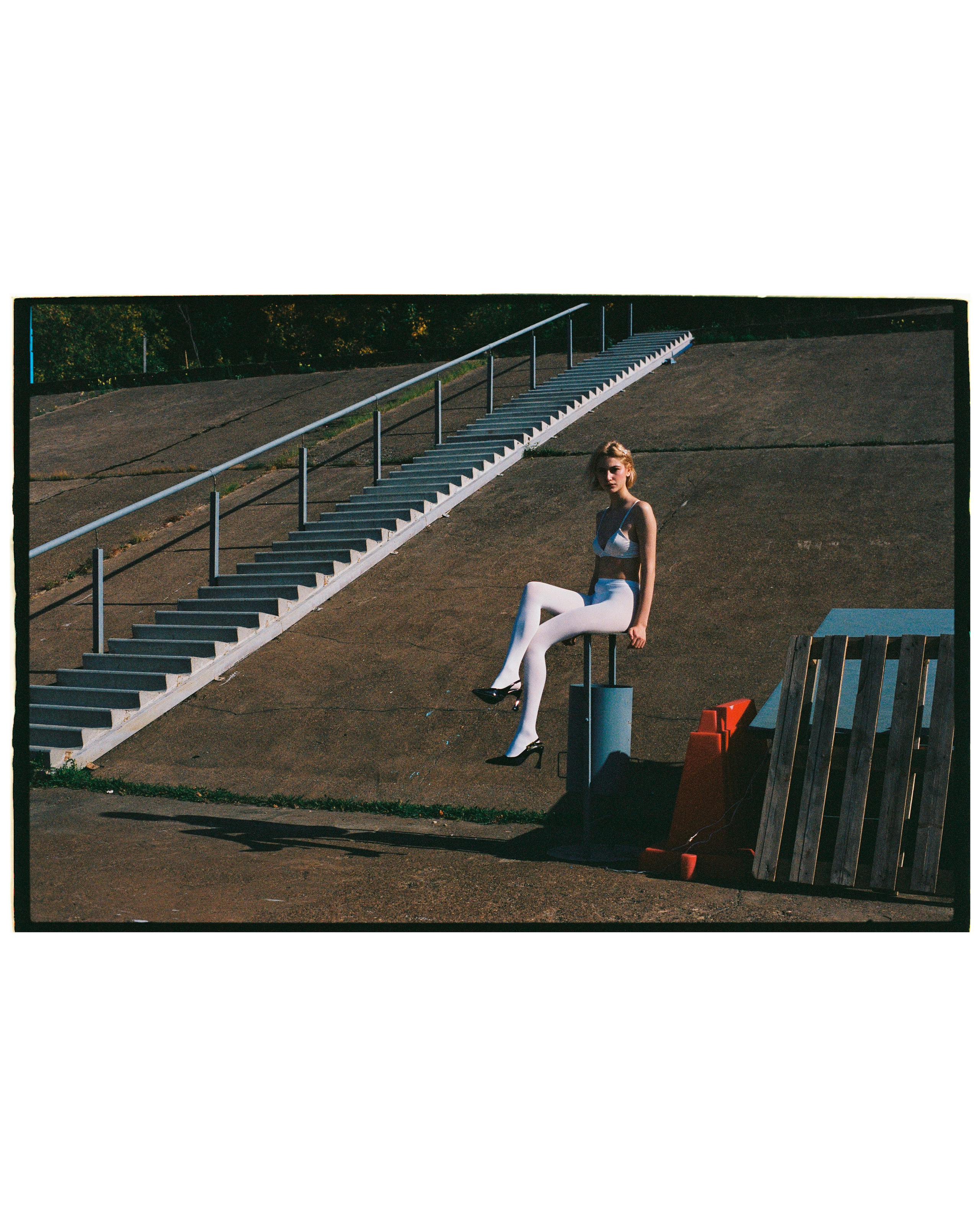 «Wolford, Monte Carlo, 1995»/ «nikeli.mag, Nizhny Novgorod 2025». Nikeli.mag