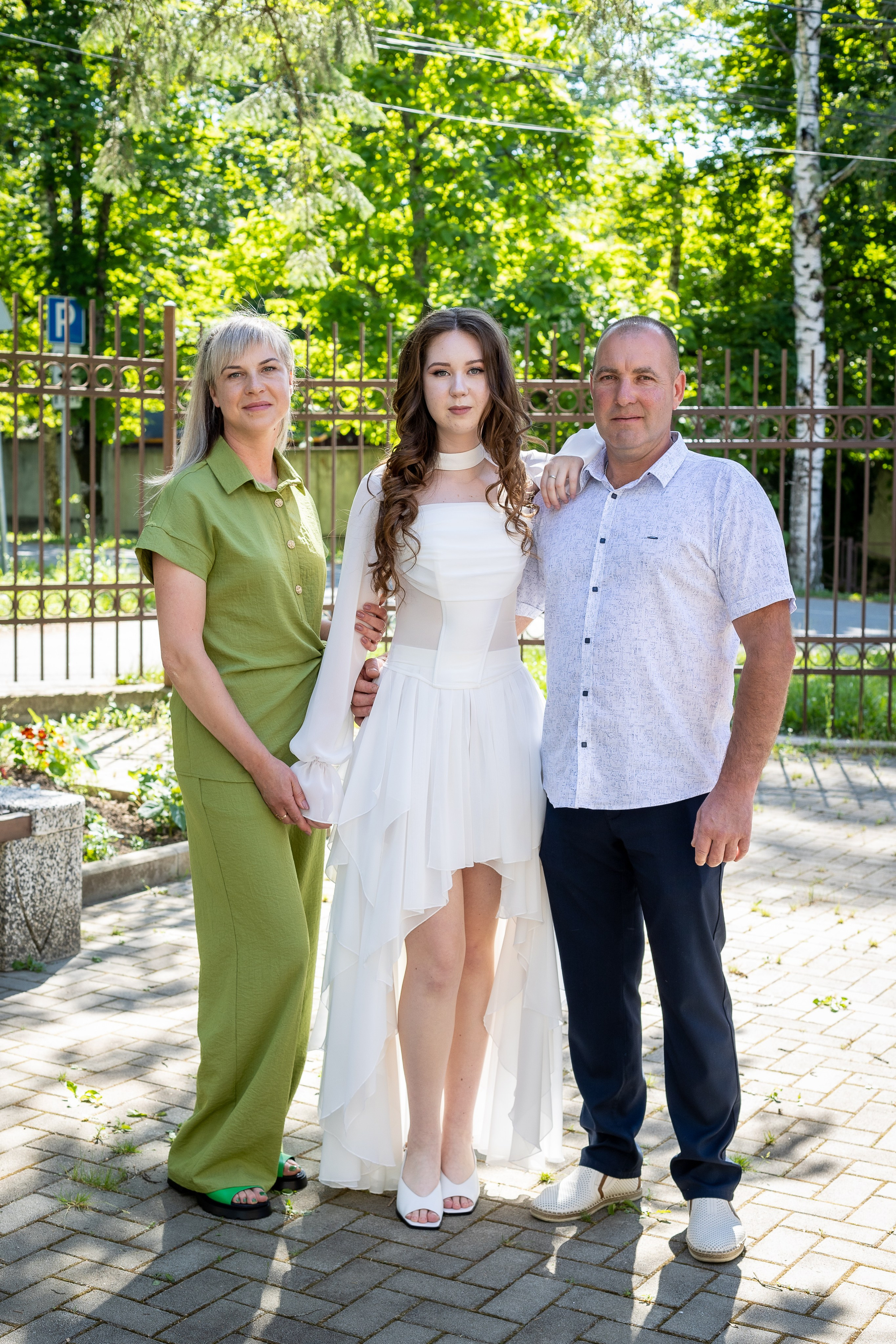 Вручение аттестата 2025. Выпускные альбомы Майкоп, Краснодар Елена Золотарева