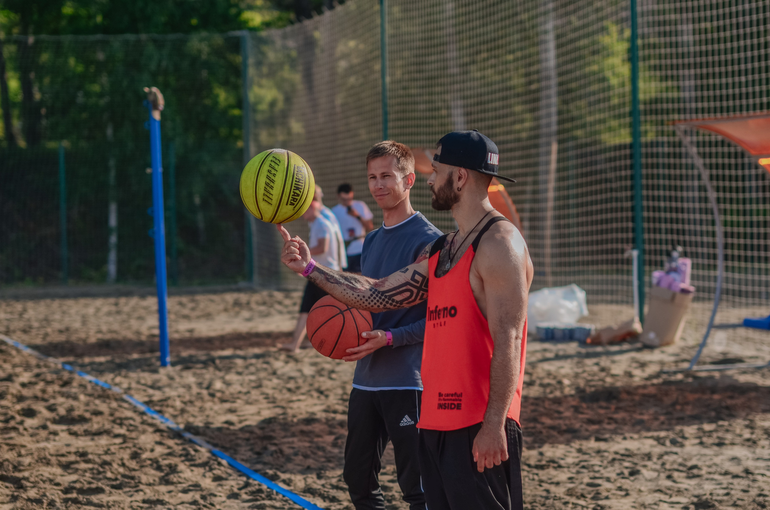 Фестиваль «Грань» 2025. Спортивная площадка. Денисова Аля — фотограф для парных съемок и индивидуальных историй в Барнауле