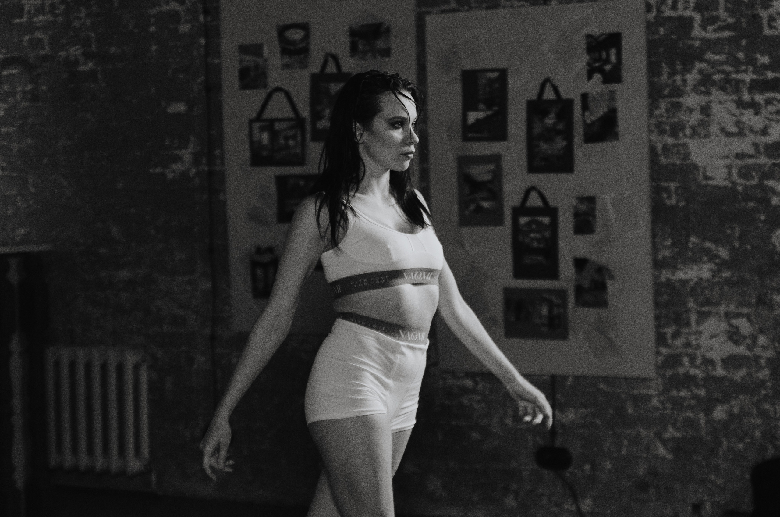 Фото-подглядки с видеосъемки танцевальной команды «Secret». Денисова Аля — фотограф для парных съемок и индивидуальных историй в Барнауле