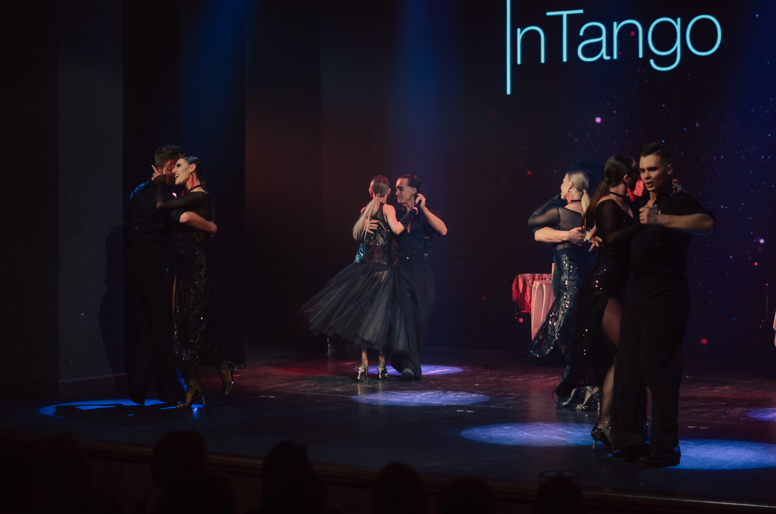 Фоторепортаж танцевального мероприятия. Денисова Аля — фотограф для парных съемок и индивидуальных историй в Барнауле