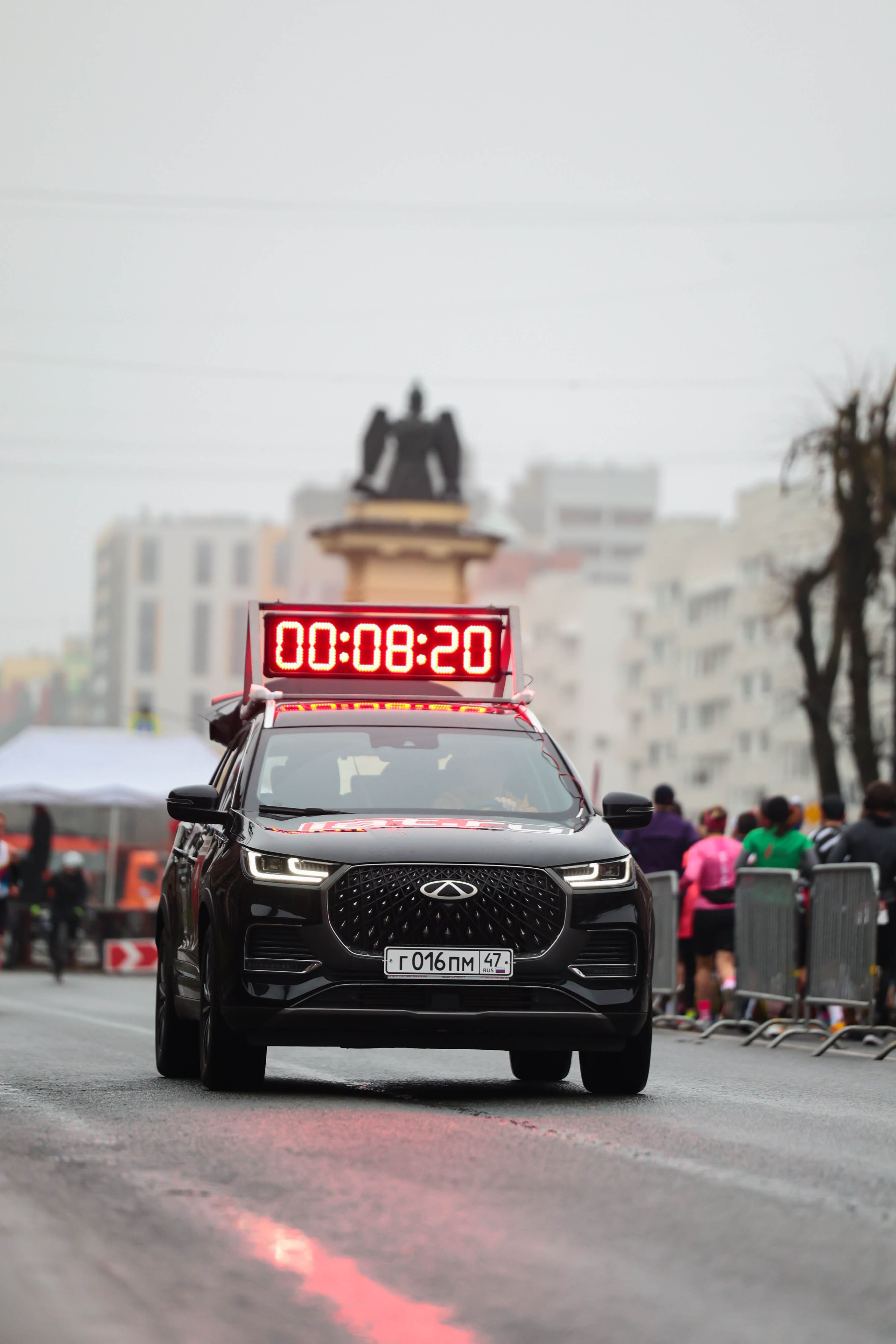 Гатчинский полумарафон 2025. Спортивный фотограф в Санкт-Петербурге Илья Vacool