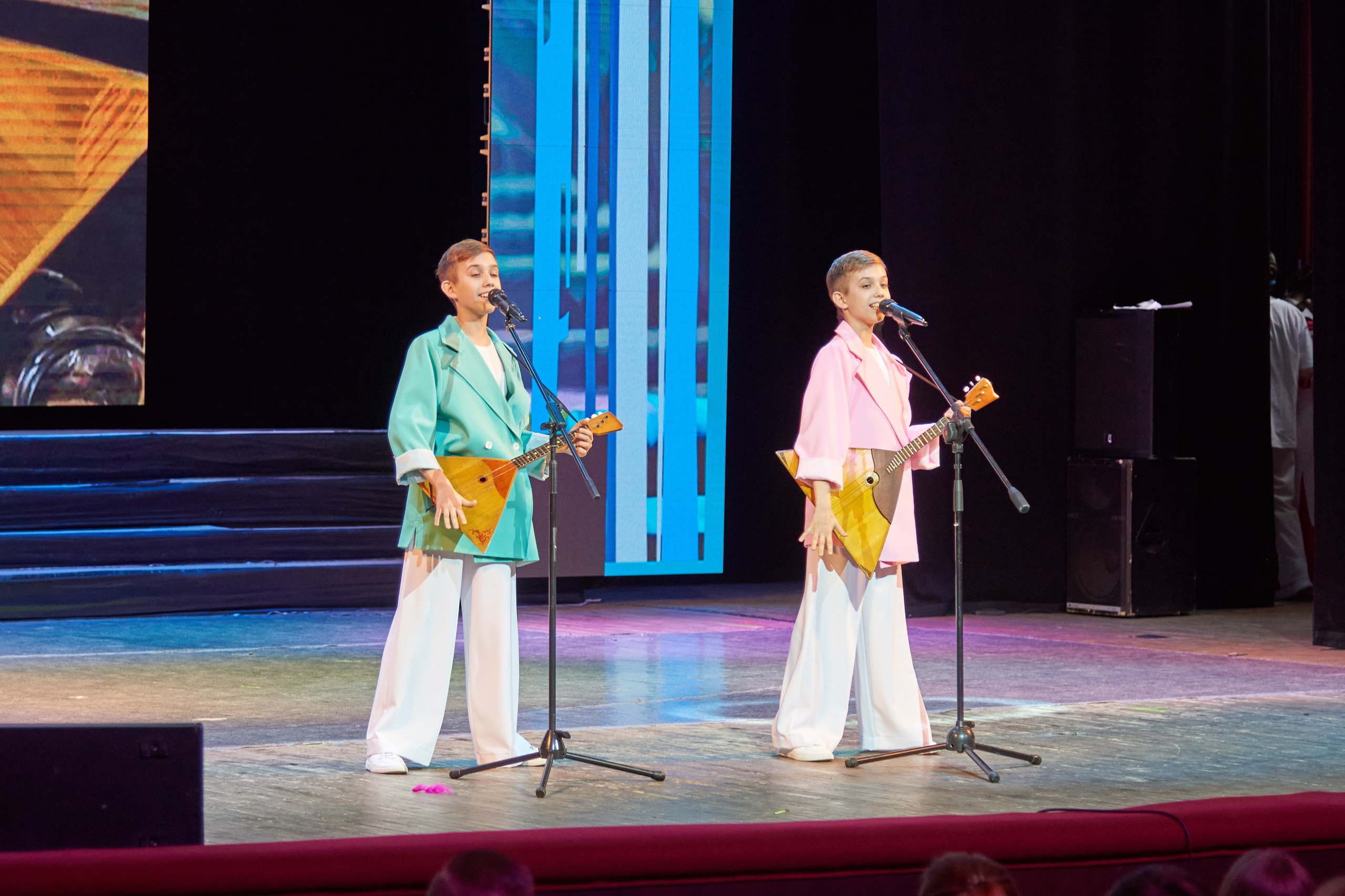 Ежегодный отчетный концерт «Детской школы искуств № 18». [fXph] Фотограф Масликов Илья. Съёмка мероприятий в Ленинске-Кузнецком