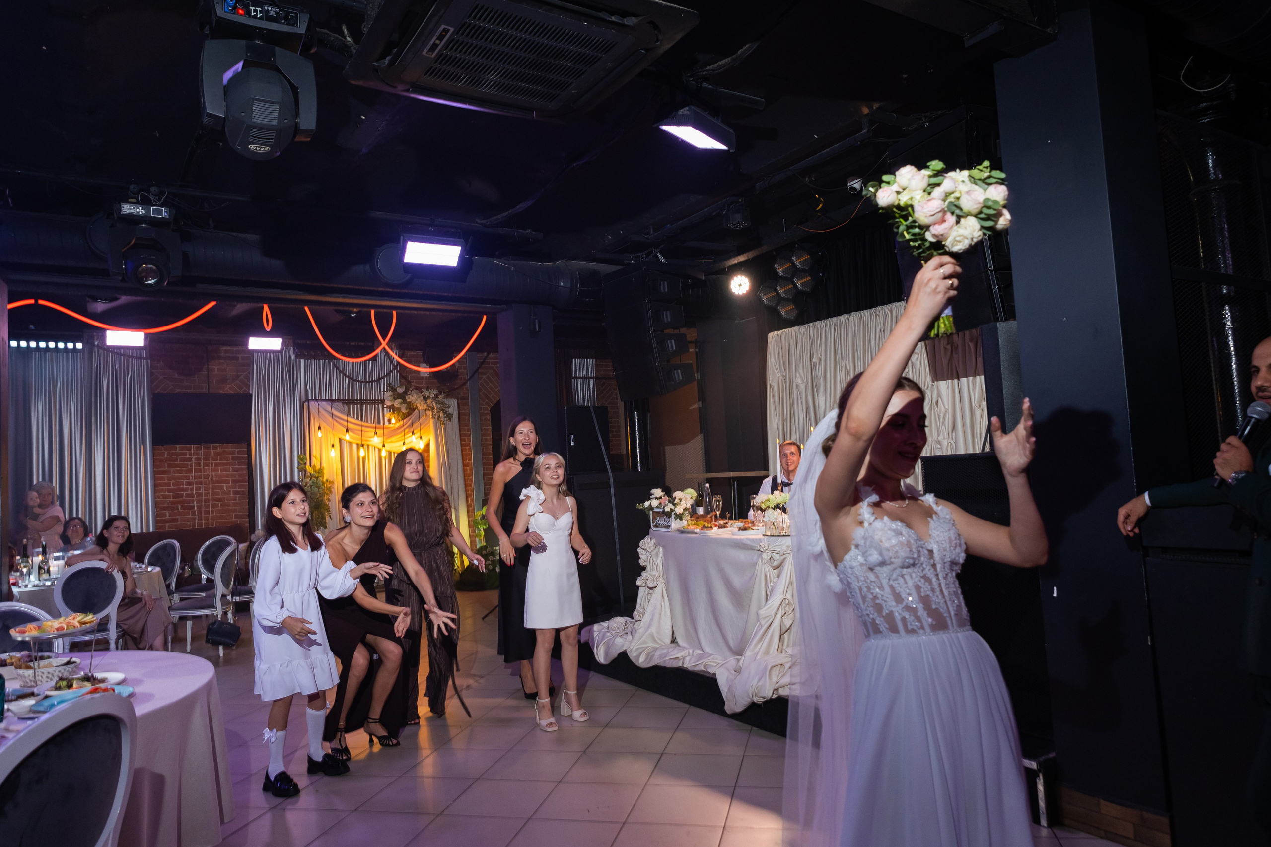 Илья и Лиза. Свадебный фотограф в Саратове