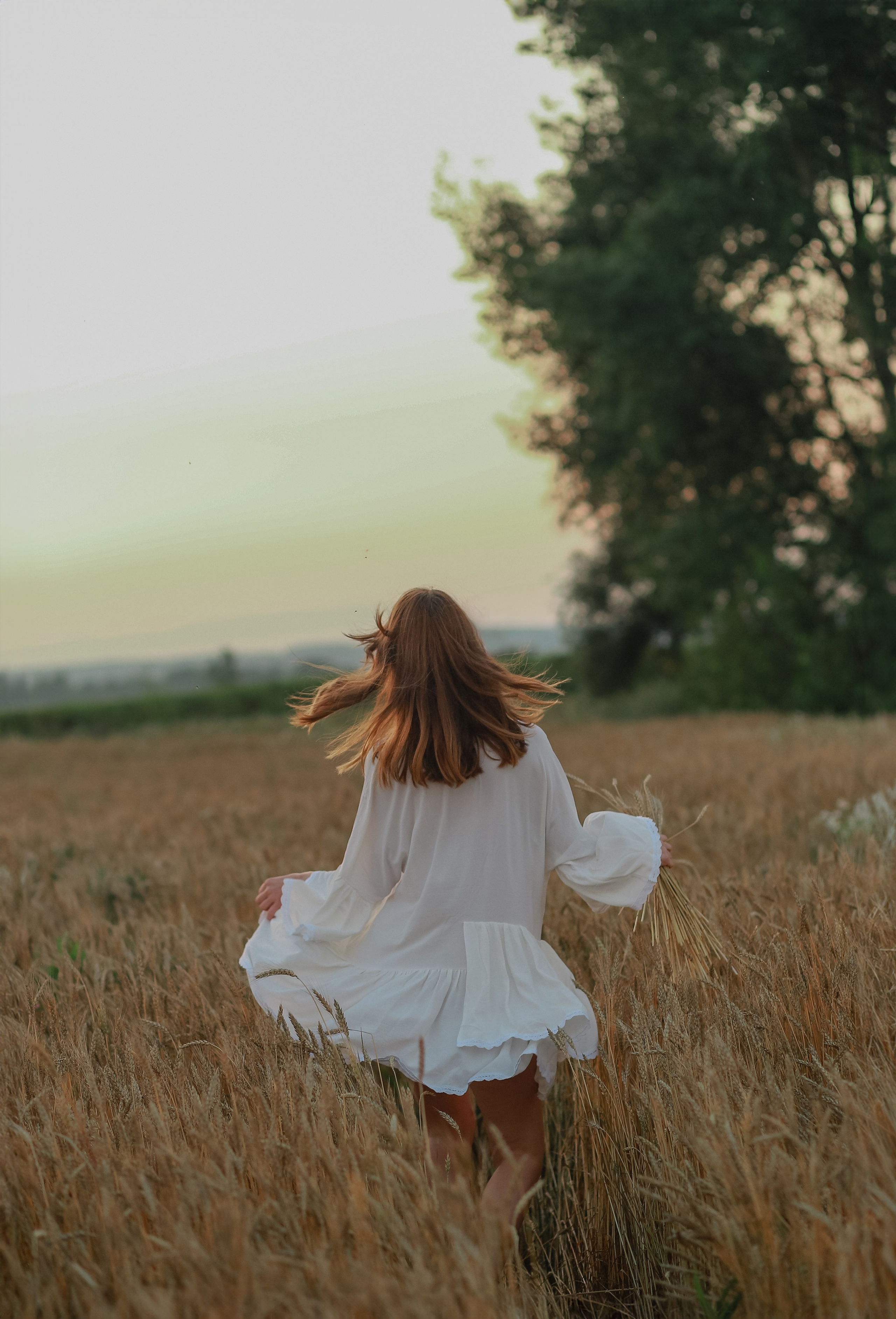 Фотосессия в поле пшеницы. Иванова Ирина Свадебный и семейный фотограф г. Уфа