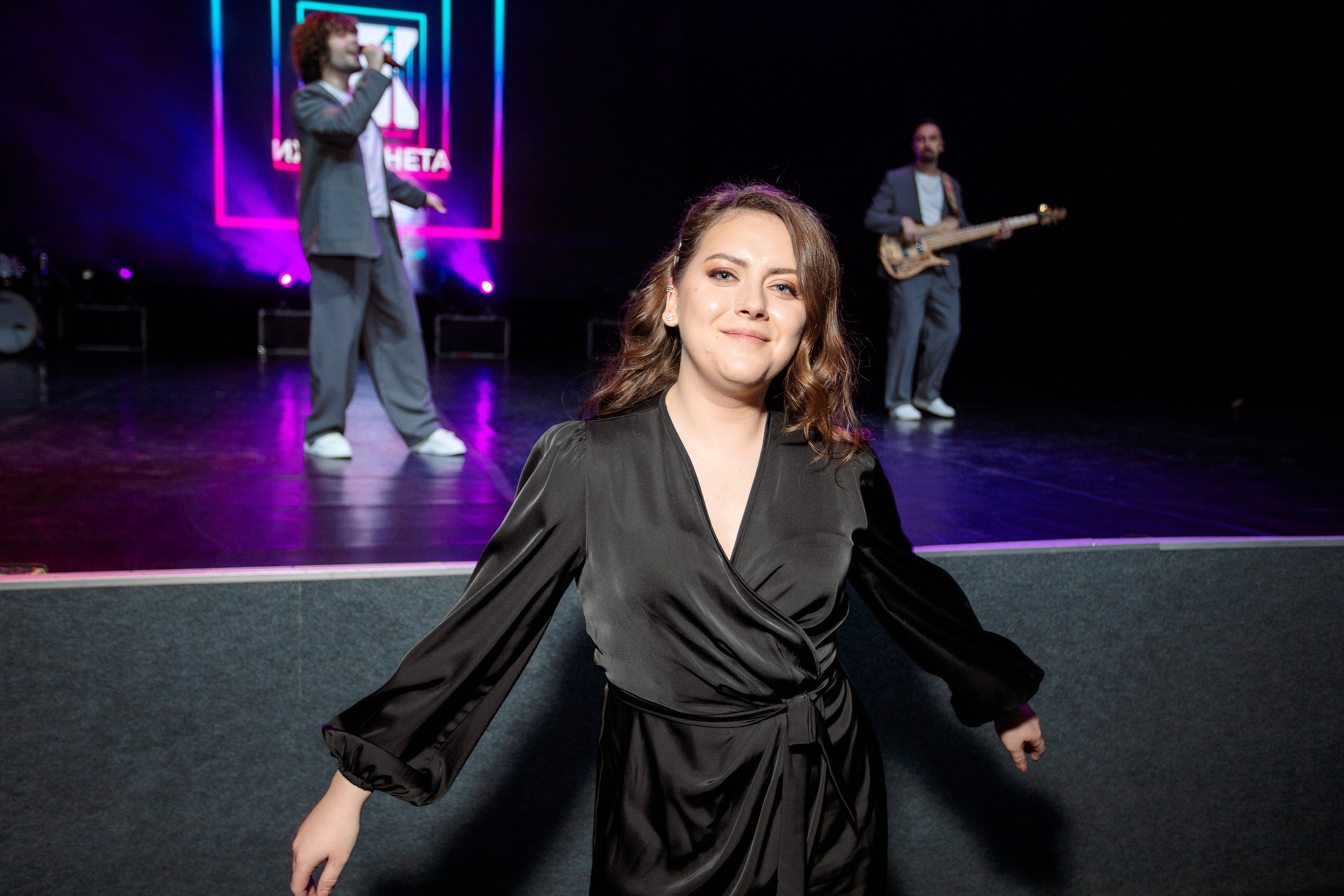 РЕПОРТАЖ: НОВЫЙ ГОД В ДК МЕТАЛЛУРГ. Профессиональный фотограф в Ижевске Леша Петров