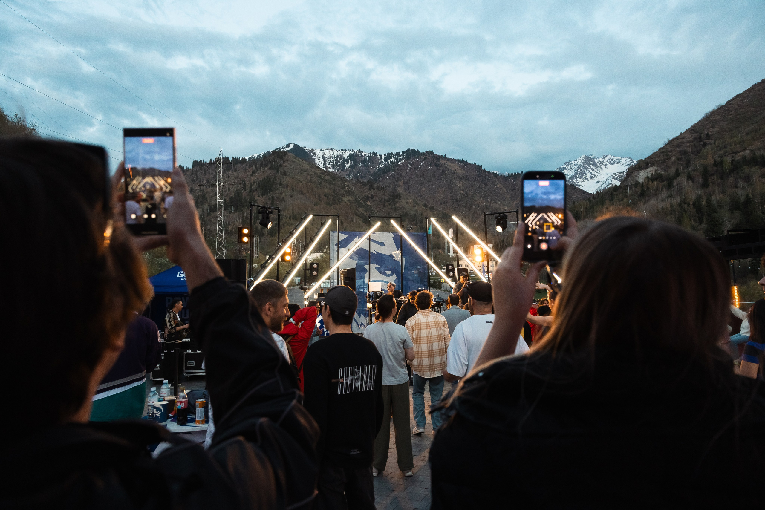 GORILLA GROOVE STAGE IMBA CAMP 5. Gorillaenergymedia