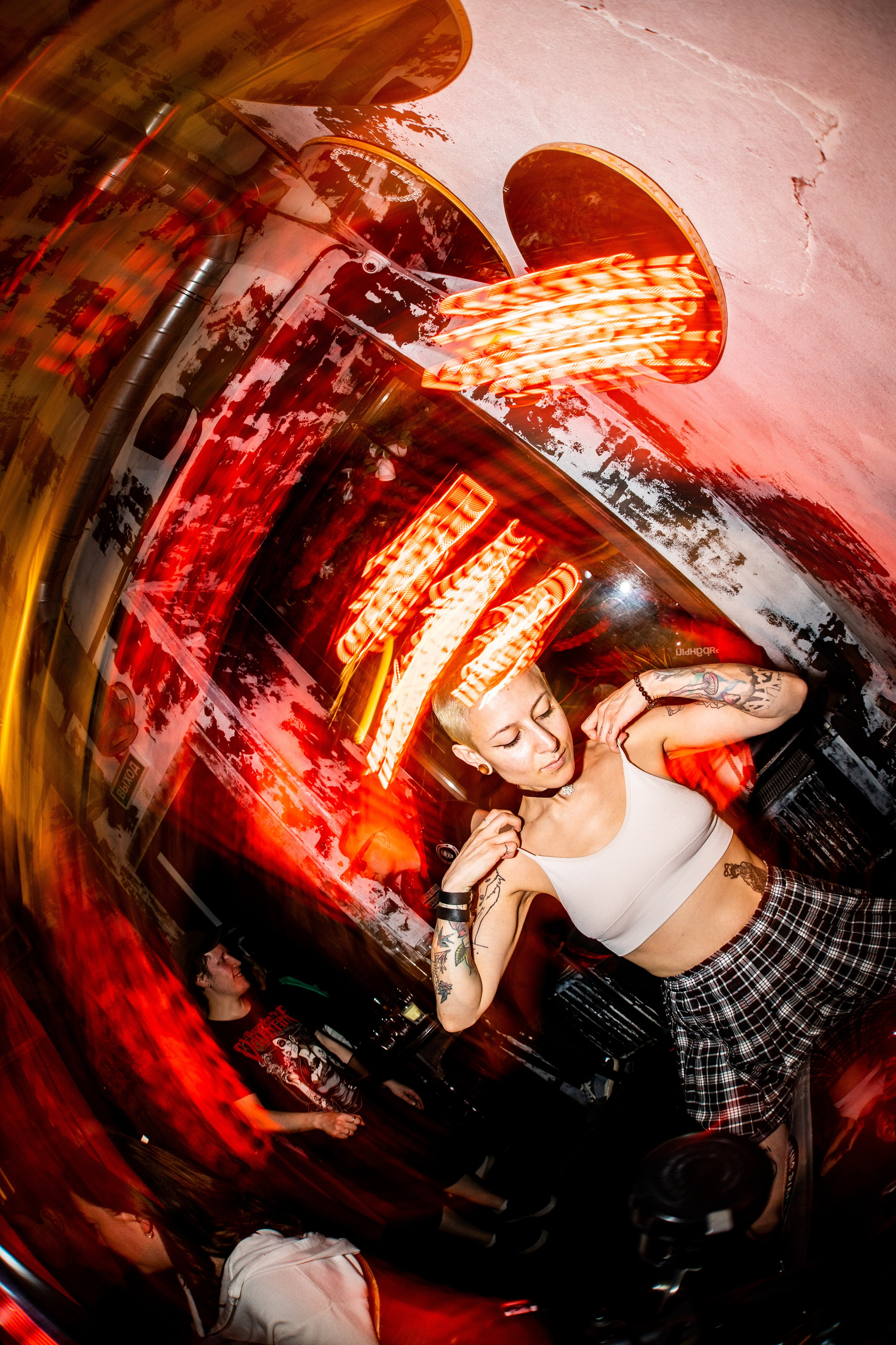 Панк-вечеринка в Баре разбитых сердец. Концертный и репортажный фотограф в Санкт-Петербурге Слава Пахомов