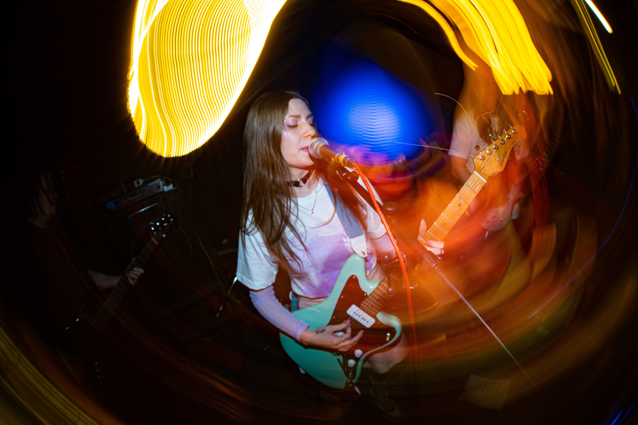 Сатива|Debaser. Концертный и репортажный фотограф в Санкт-Петербурге Слава Пахомов