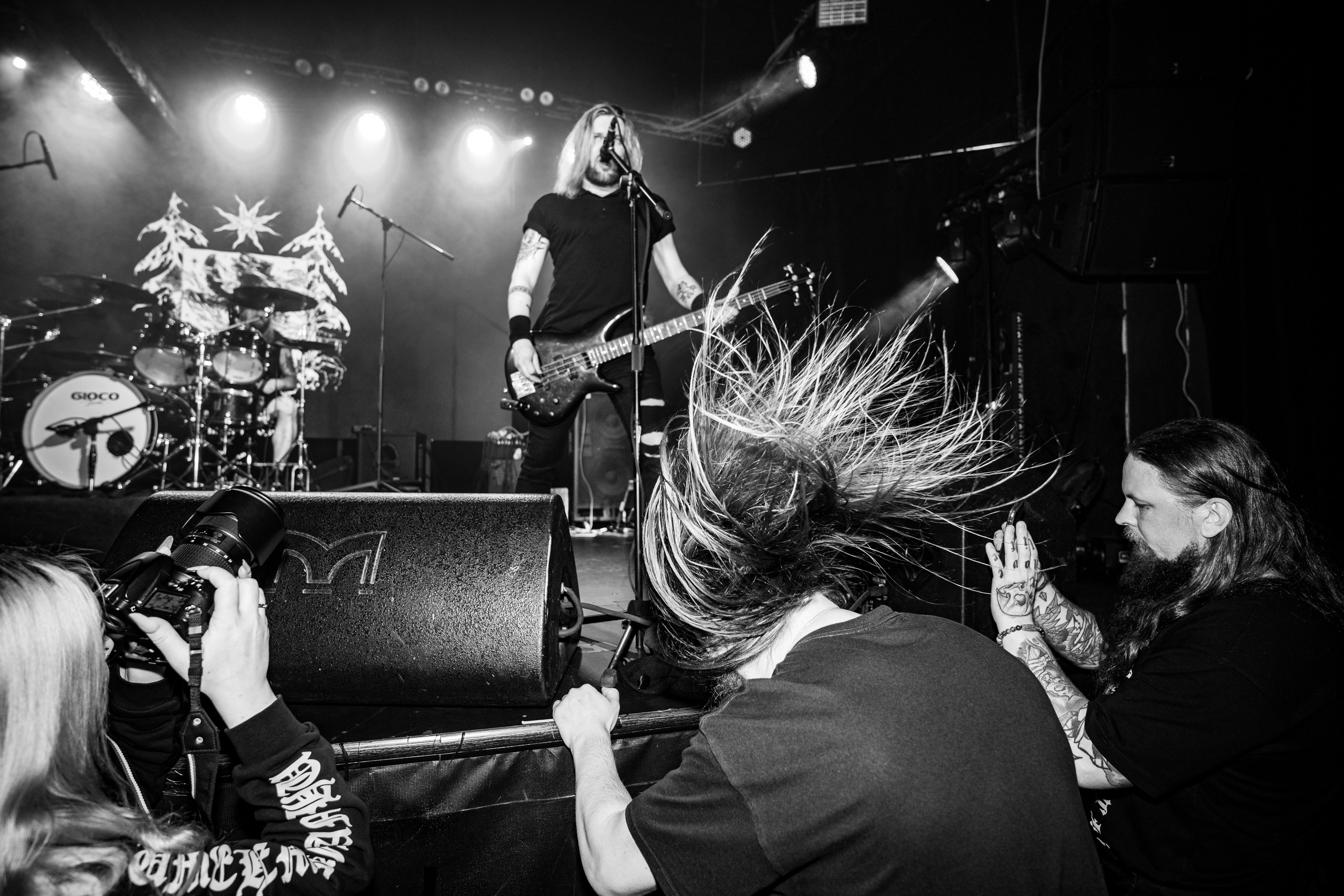 ИЛ • Minuala • Khlad|Glastonberry. Концертный и репортажный фотограф в Санкт-Петербурге Слава Пахомов